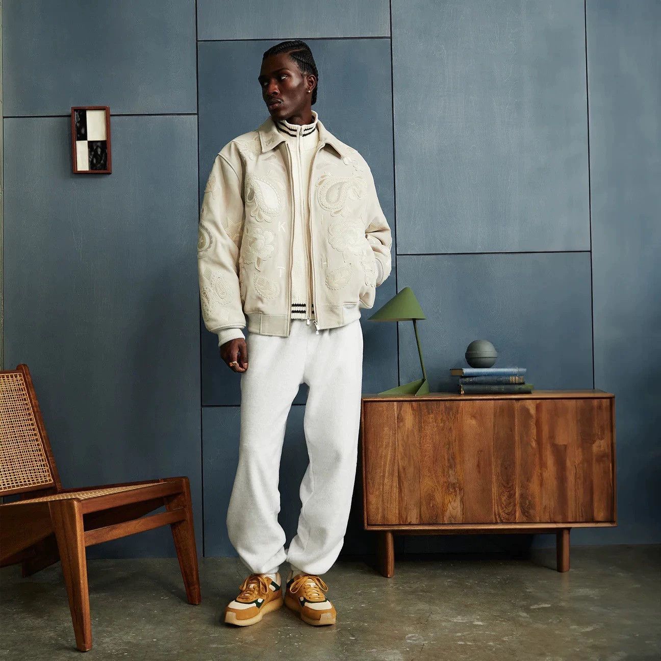 Kith Beige Embroidered Bomber Jacket - Size M Size US M / EU 48-50 / 2 - 9 Thumbnail