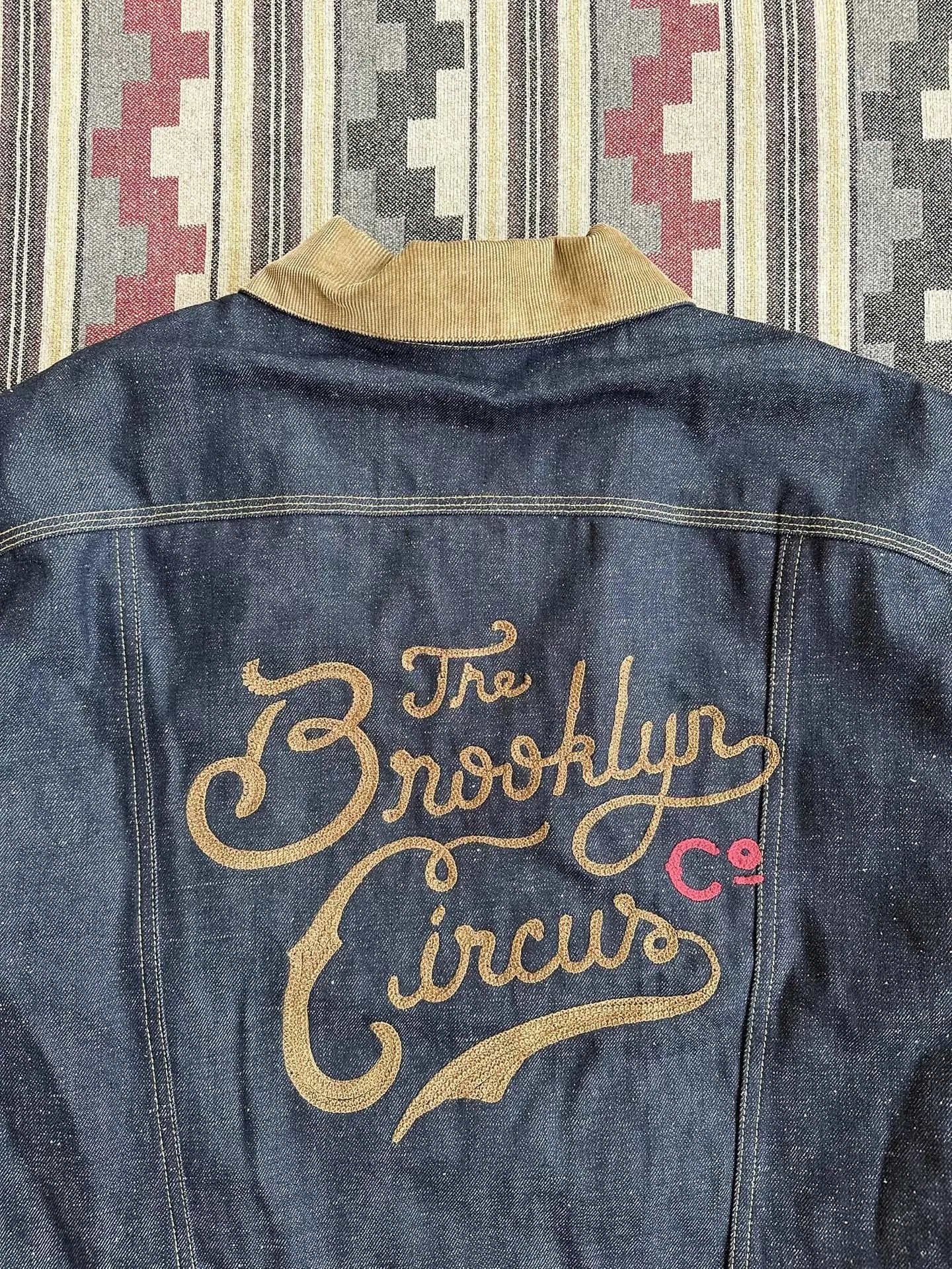 Lee Blue Denim Jacket with Corduroy Collar - XXL Size US XXL / EU 58 / 5 - 6 Thumbnail