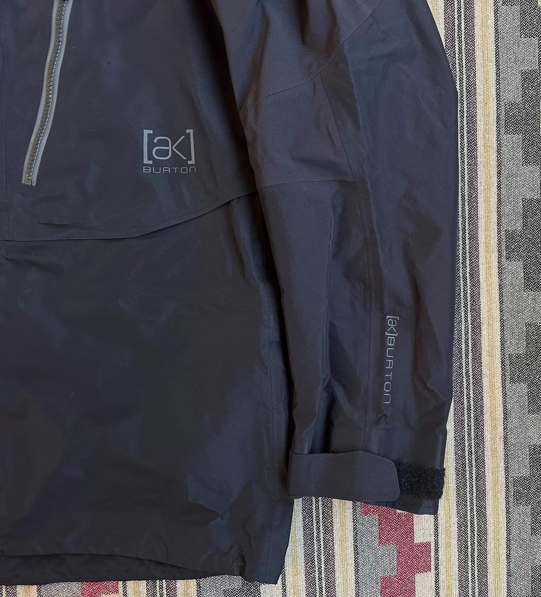 Burton Black Hooded Raincoat with Zip Pockets Size US S / EU 44-46 / 1 - 5 Thumbnail