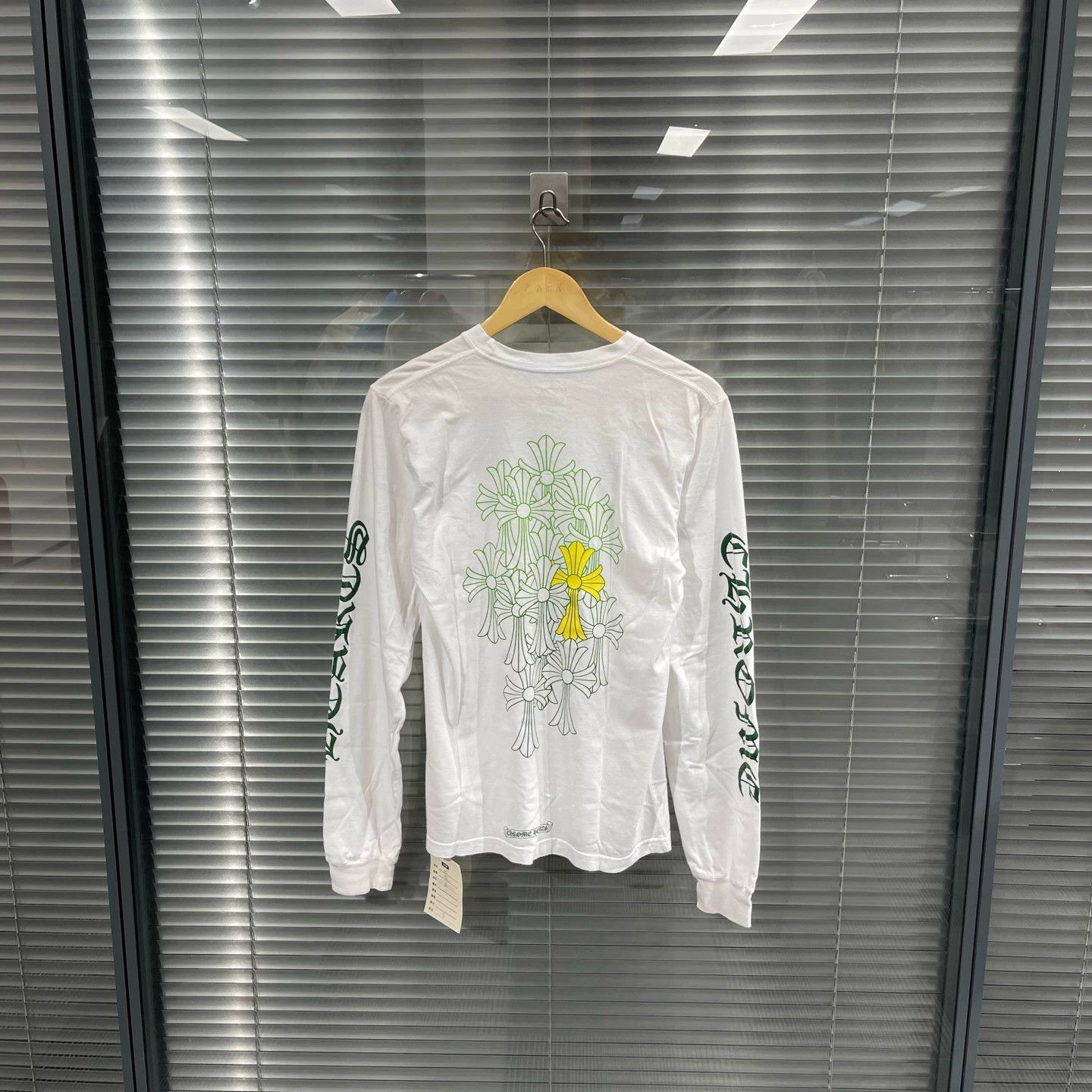 Chrome Hearts White Long Sleeve Shirt with Pocket and Sleeve Print Size US S / EU 44-46 / 1 - 2 Thumbnail