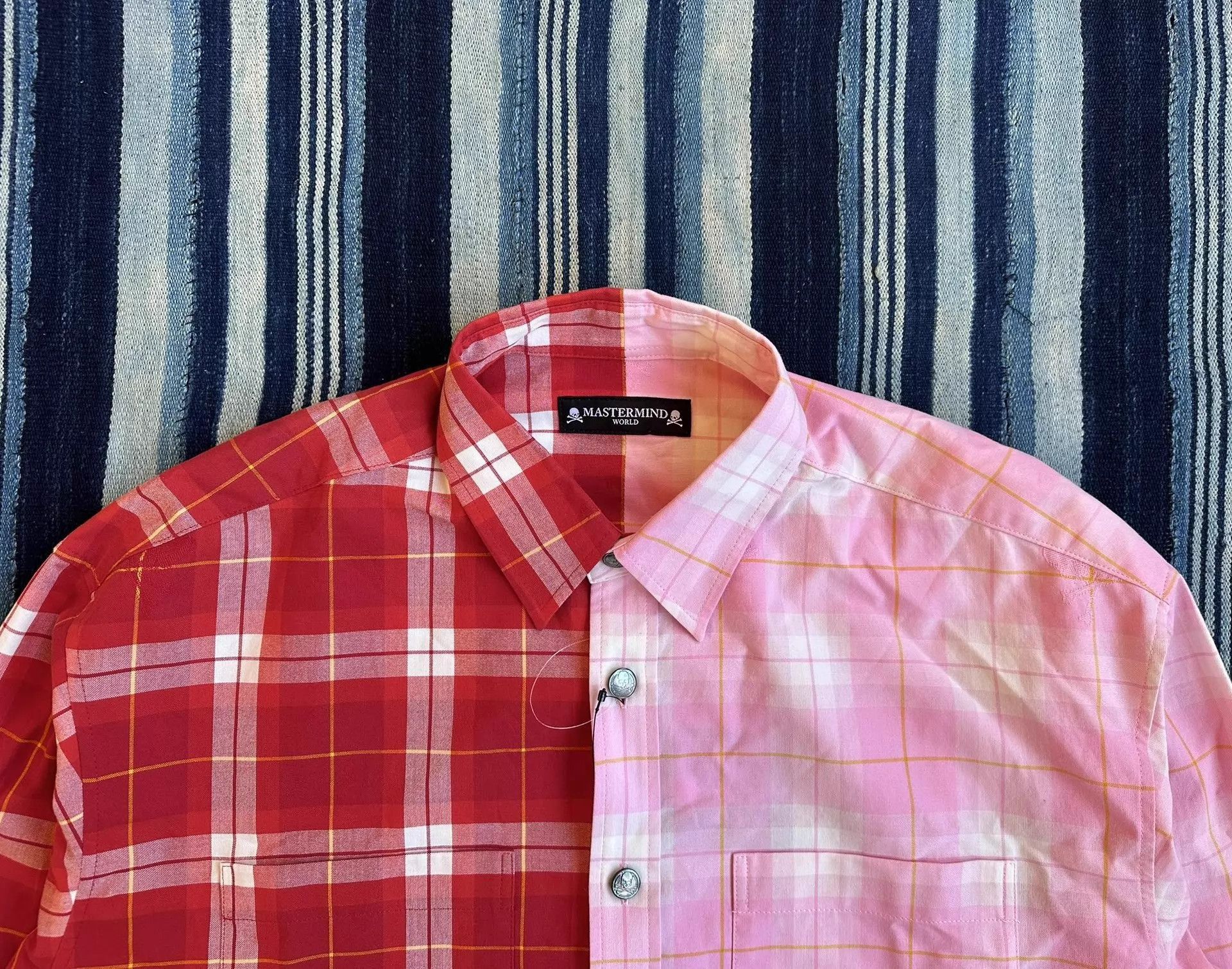Mastermind World Red and Pink Plaid Split Design Long Sleeve Shirt Size US M / EU 48-50 / 2 - 3 Thumbnail
