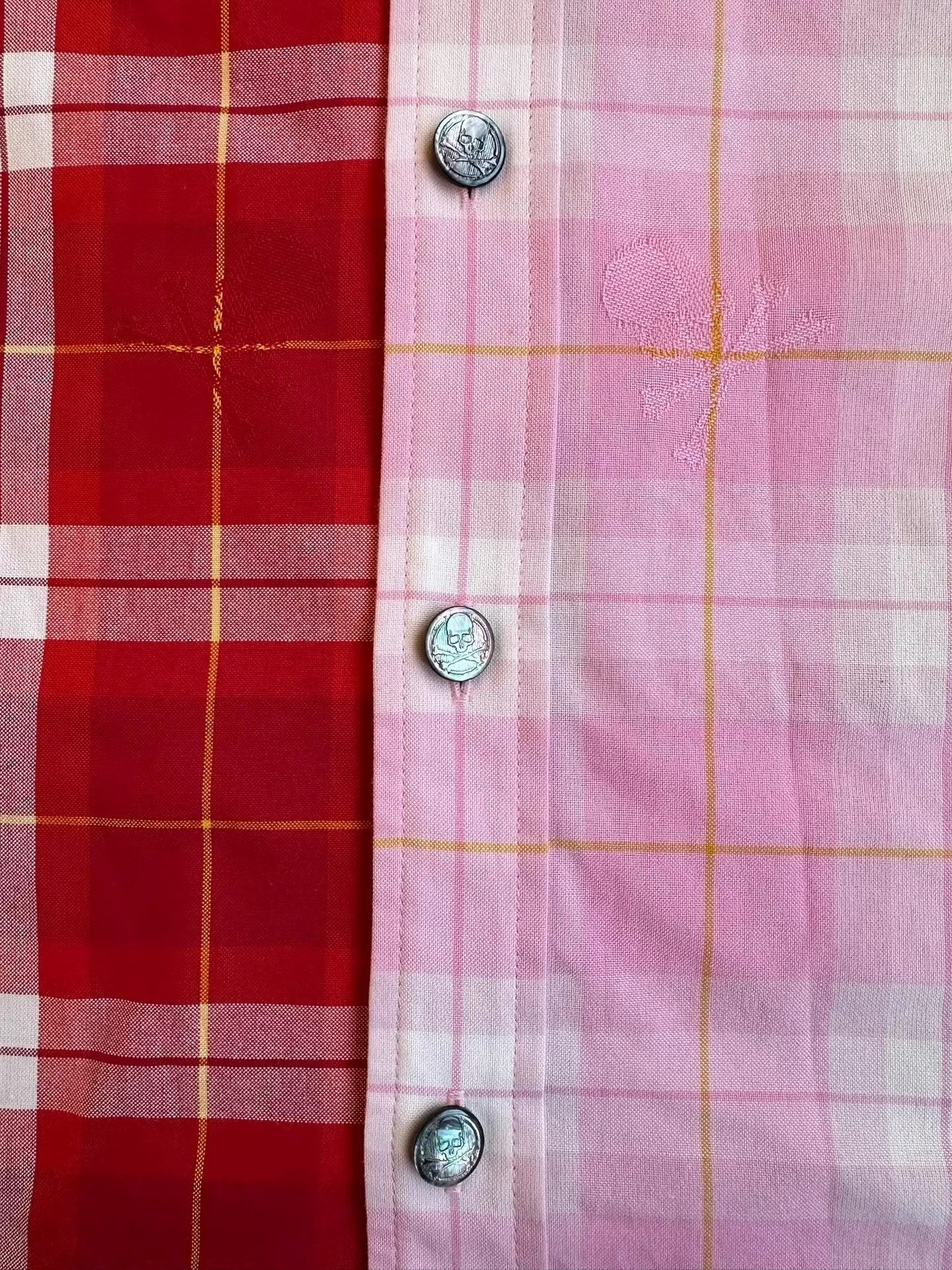 Mastermind World Red and Pink Plaid Split Design Long Sleeve Shirt Size US M / EU 48-50 / 2 - 6 Thumbnail