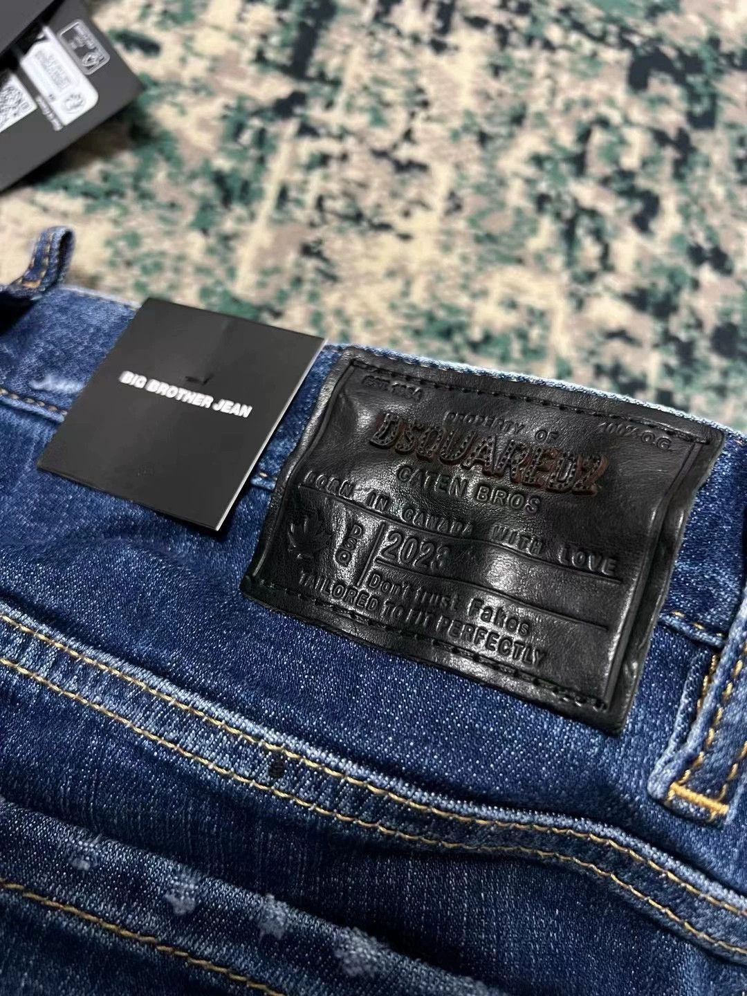 Dsquared2 Blue Distressed Denim Jeans with Rips and Splatter Size US 28 / EU 44 - 7 Thumbnail