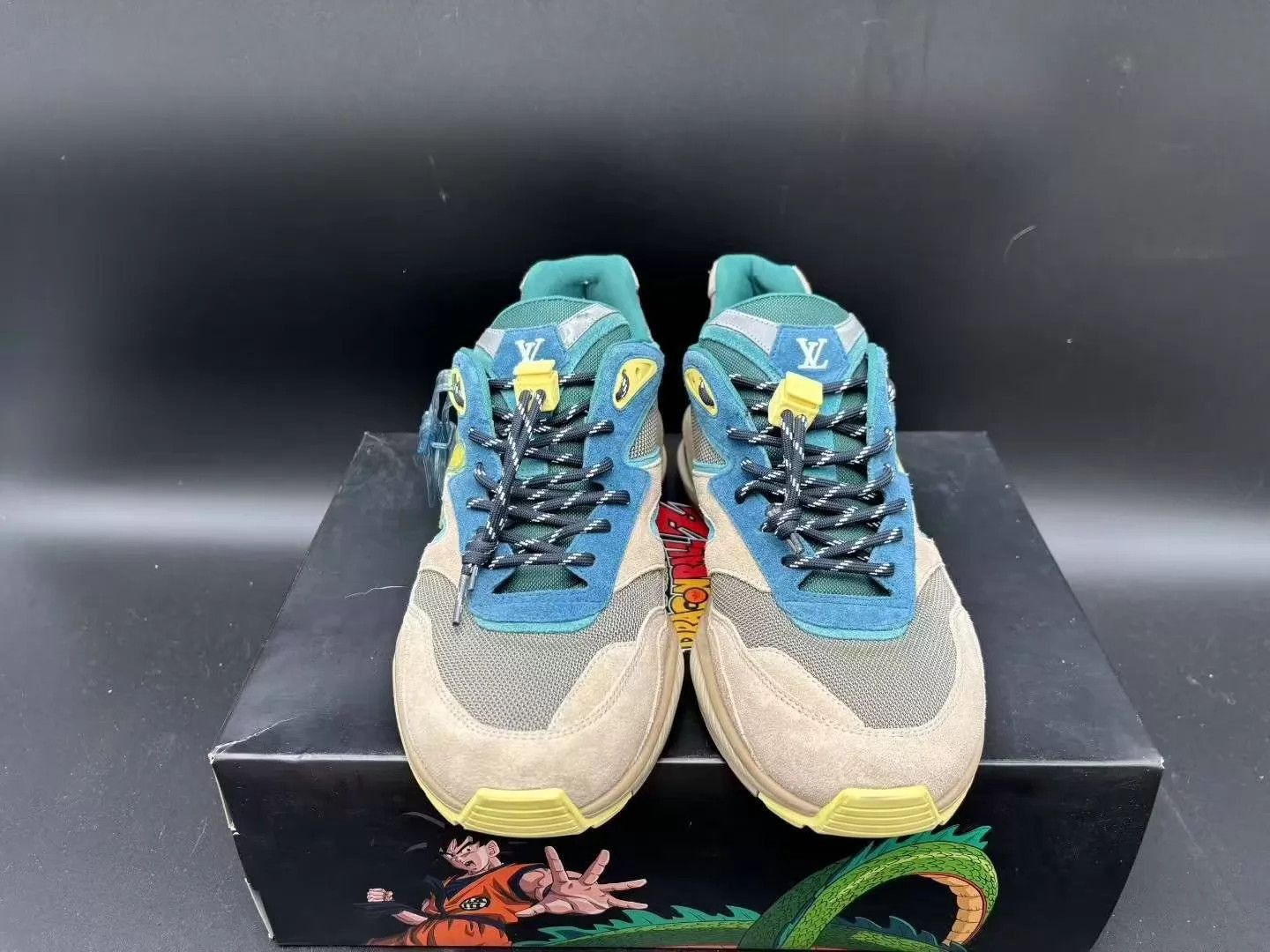 Louis Vuitton Multi-Color Low-Top Sneakers Size 9.5 Size US 9.5 / EU 42-43 - 2 Thumbnail
