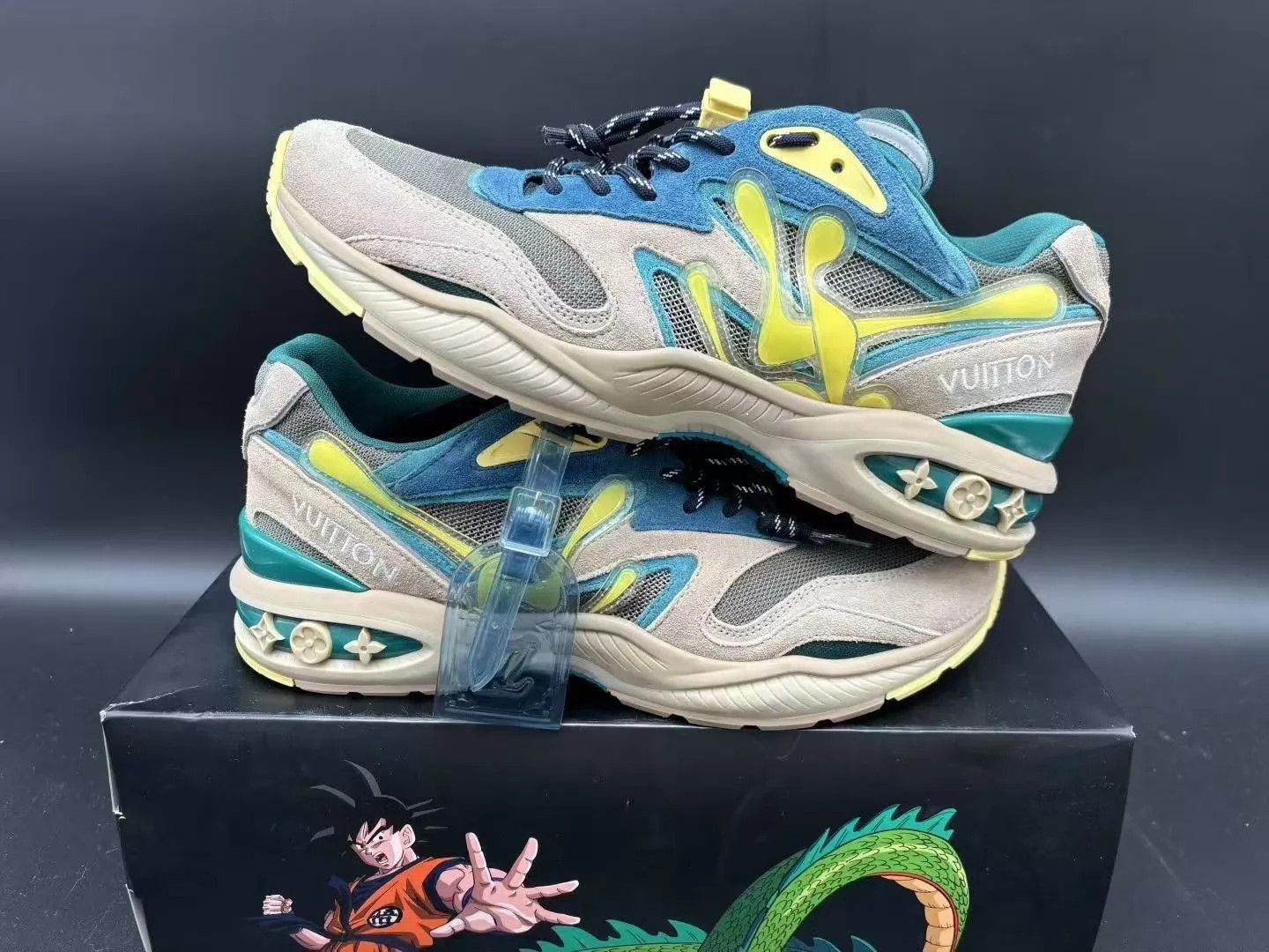 Louis Vuitton Multi-Color Low-Top Sneakers Size 9.5 Size US 9.5 / EU 42-43 - 6 Thumbnail