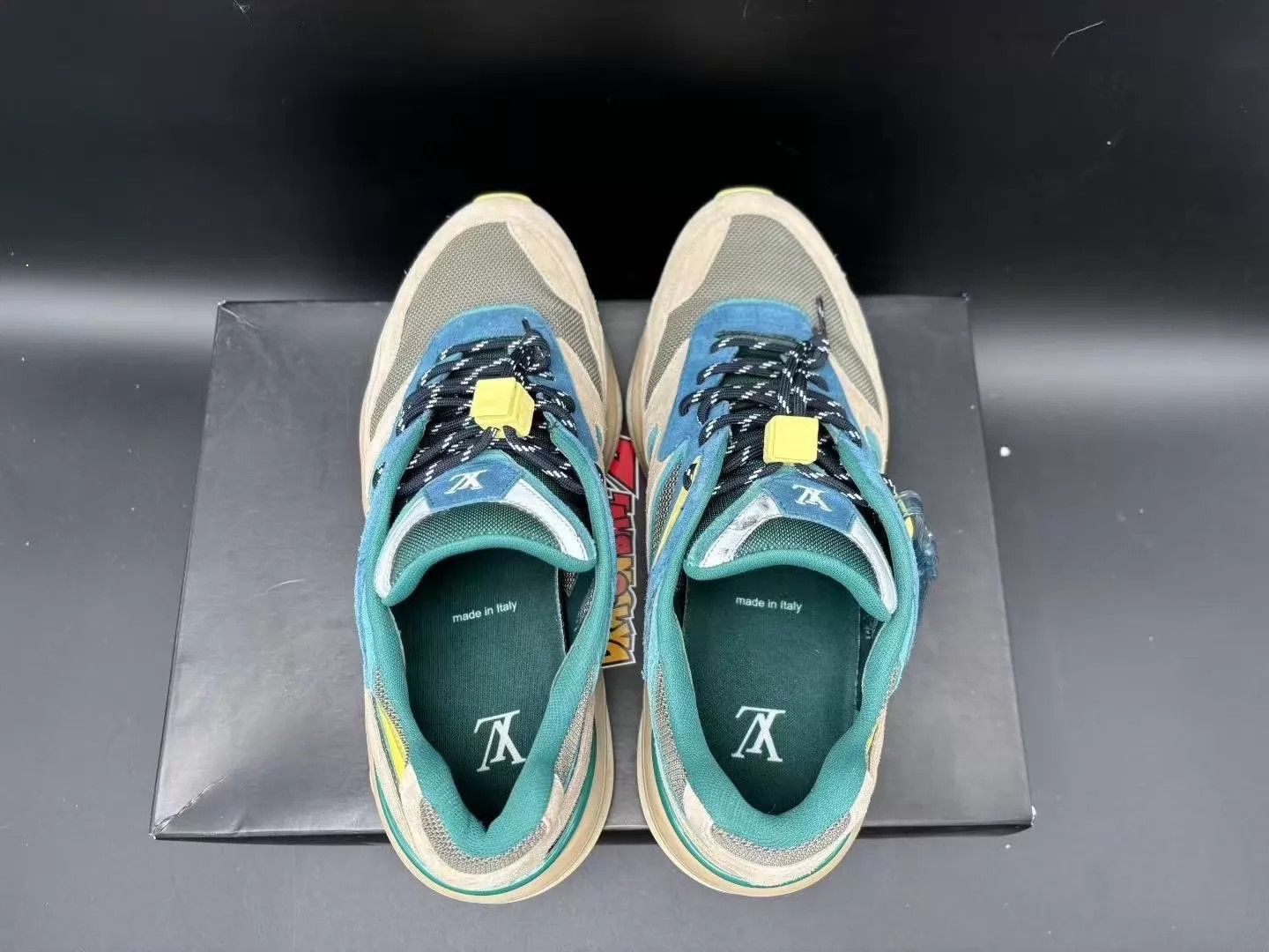 Louis Vuitton Multi-Color Low-Top Sneakers Size 9.5 Size US 9.5 / EU 42-43 - 4 Thumbnail