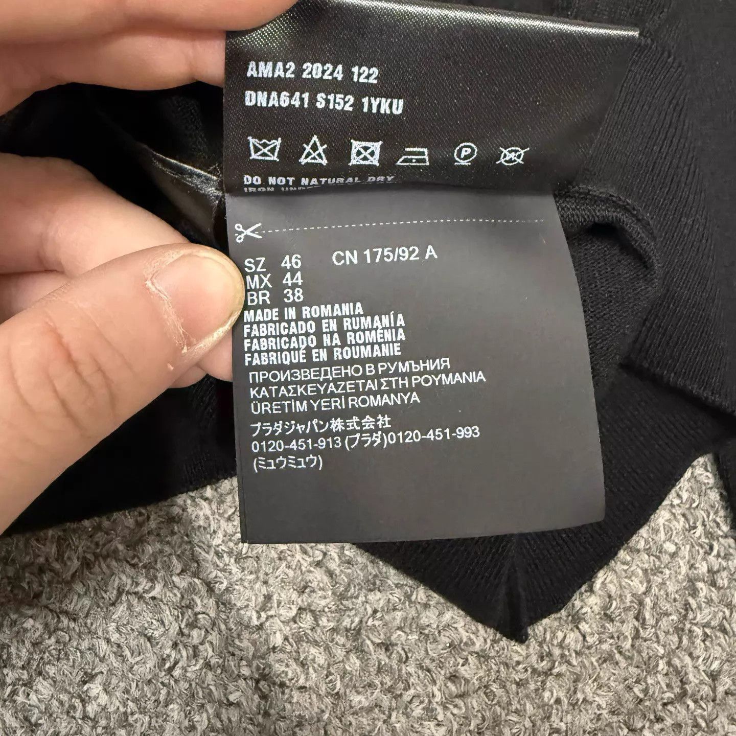 Prada Black Long-Sleeve Knit Sweater Size US S / EU 44-46 / 1 - 6 Thumbnail