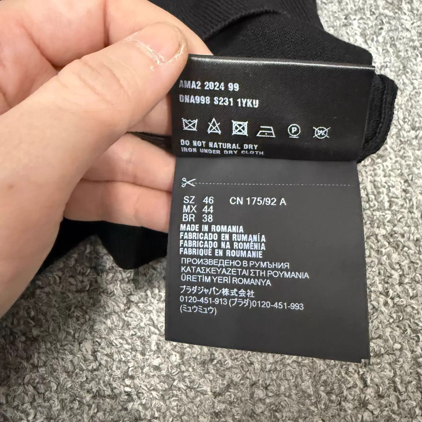 Prada Black Short-Sleeve Crewneck Shirt Size US S / EU 44-46 / 1 - 6 Thumbnail