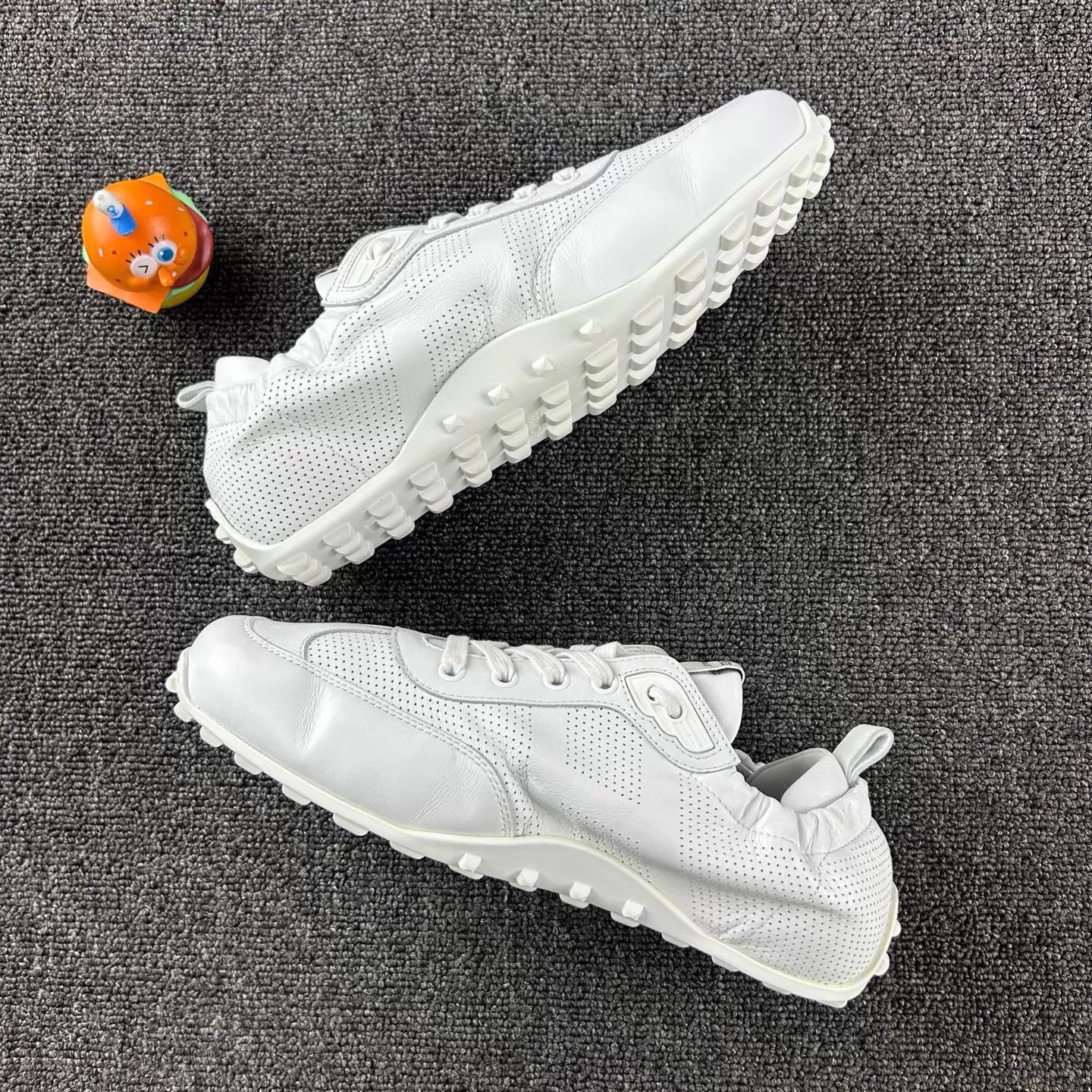 Hermes White Perforated Leather Low-Top Sneakers Size US 7.5 / EU 40-41 - 3 Thumbnail