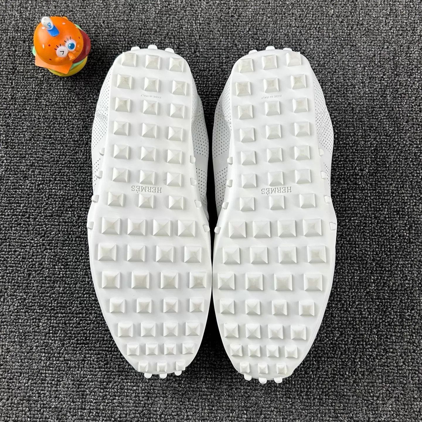 Hermes White Perforated Leather Low-Top Sneakers Size US 7.5 / EU 40-41 - 6 Thumbnail