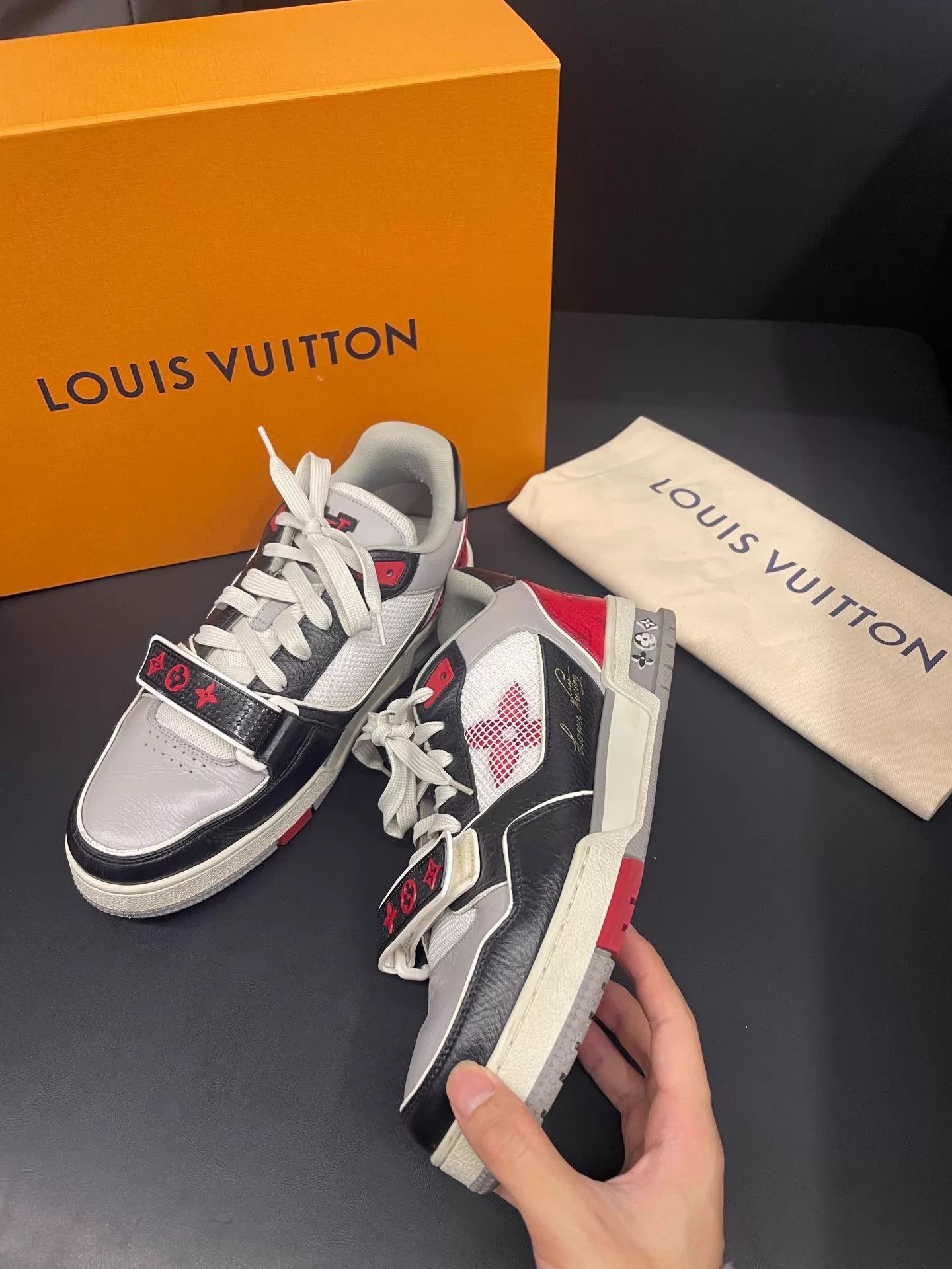 Louis Vuitton Multi Color Low Top Sneakers Size 7 Size US 7 / EU 40 - 3 Thumbnail