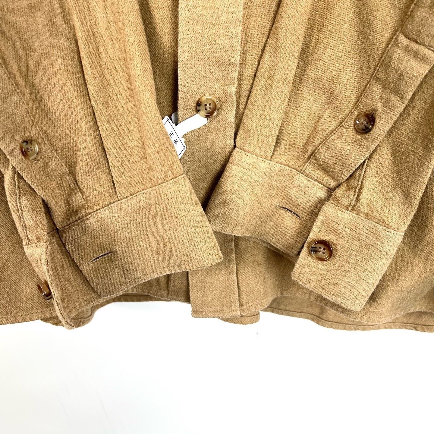 Burberry Burberry Brown Embroidered Letter Long-Sleeve Shirt Size US M / EU 48-50 / 2 - 6 Thumbnail