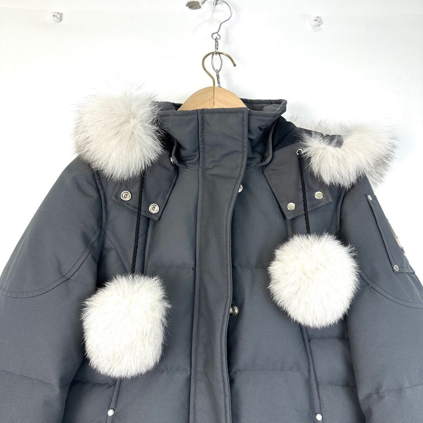 Moose Knuckles Moose Knuckles Gray Long Fitted Fur Collar Down Jacket Size M / US 6-8 / IT 42-44 - 3 Thumbnail