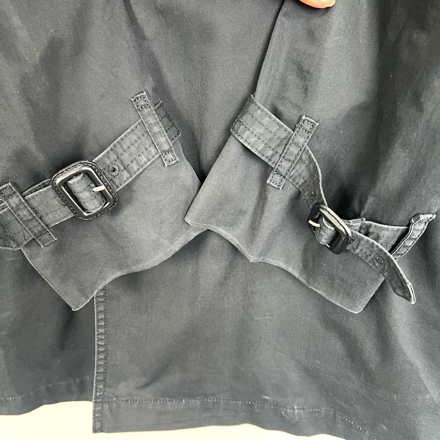 Burberry Burberry Black Lapel Double-Breasted Trench Coat Size US M / EU 48-50 / 2 - 4 Thumbnail