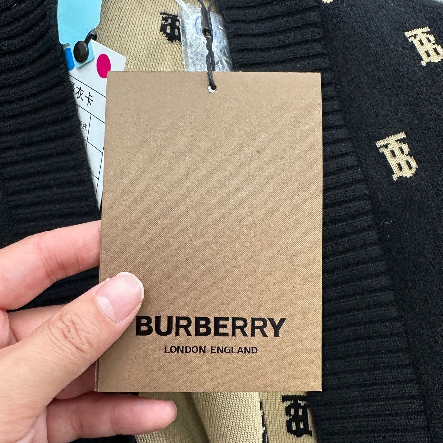 Burberry Burberry TB Logo All-Over Print Knit Cardigan Size US L / EU 52-54 / 3 - 5 Thumbnail
