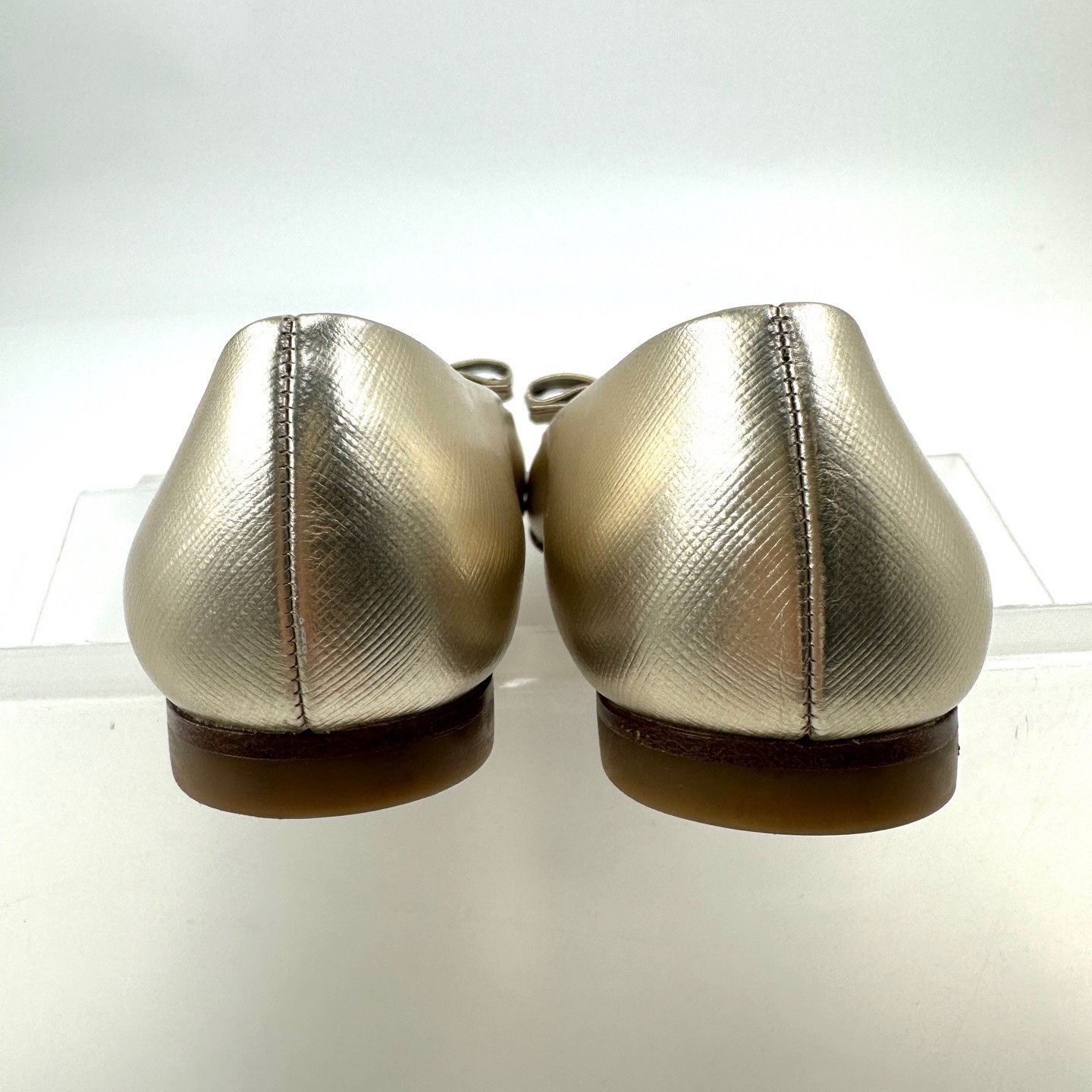 Salvatore Ferragamo Ferragamo Women's Champagne Flat Shoes Size US 4.5 / IT 34.5 - 3 Thumbnail