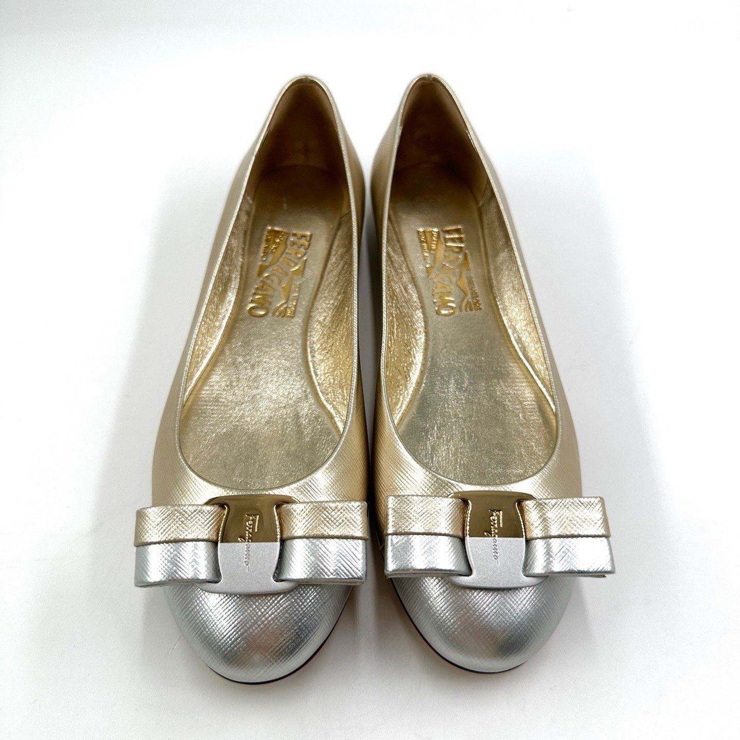 Salvatore Ferragamo Ferragamo Women's Champagne Flat Shoes Size US 4.5 / IT 34.5 - 2 Thumbnail