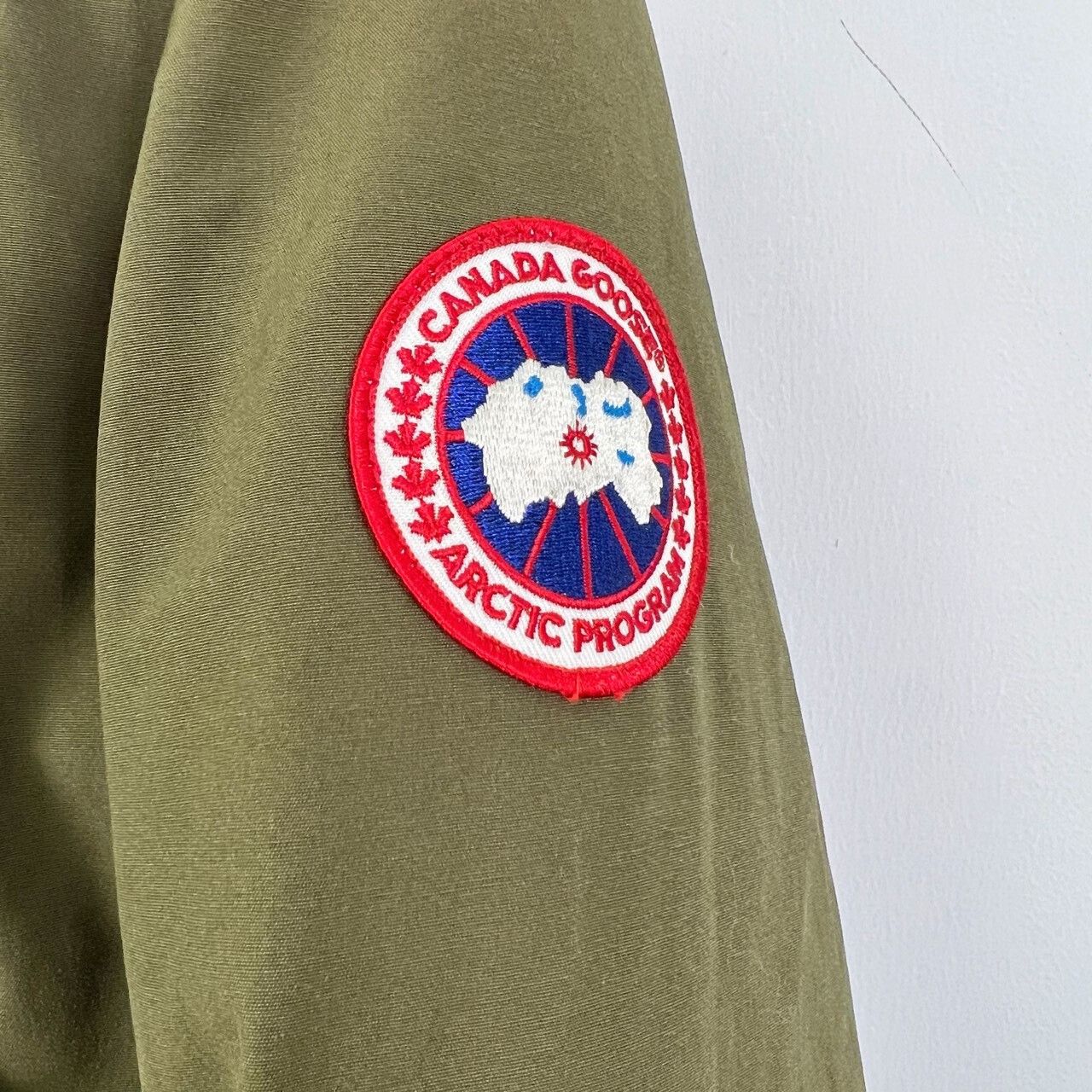 Canada Goose Canada Goose Women's Parka Down Jacket XS Size XS / US 0-2 / IT 36-38 - 4 Thumbnail
