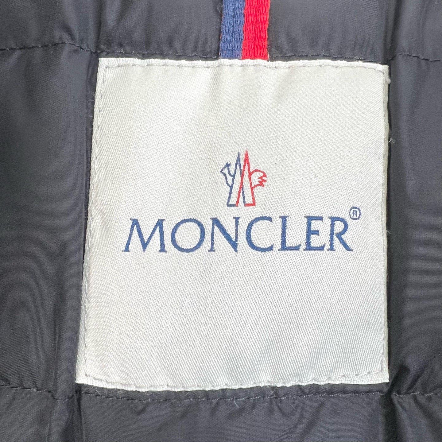Moncler Moncler Military Green Fur Collar Down Jacket Size M / US 6-8 / IT 42-44 - 4 Thumbnail
