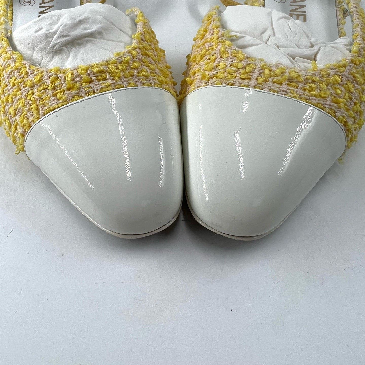 Chanel CHANEL Yellow Tweed Slingback Flat Shoes Size US 4 / IT 34 - 7 Thumbnail