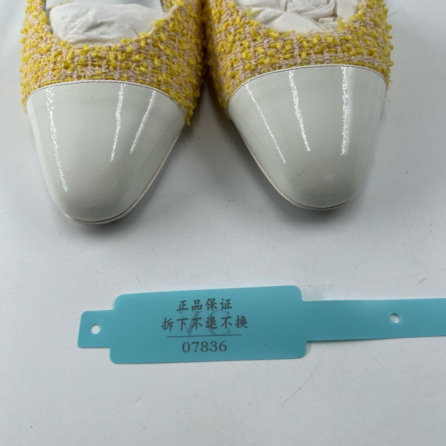 Chanel CHANEL Yellow Tweed Slingback Flat Shoes Size US 4 / IT 34 - 9 Thumbnail