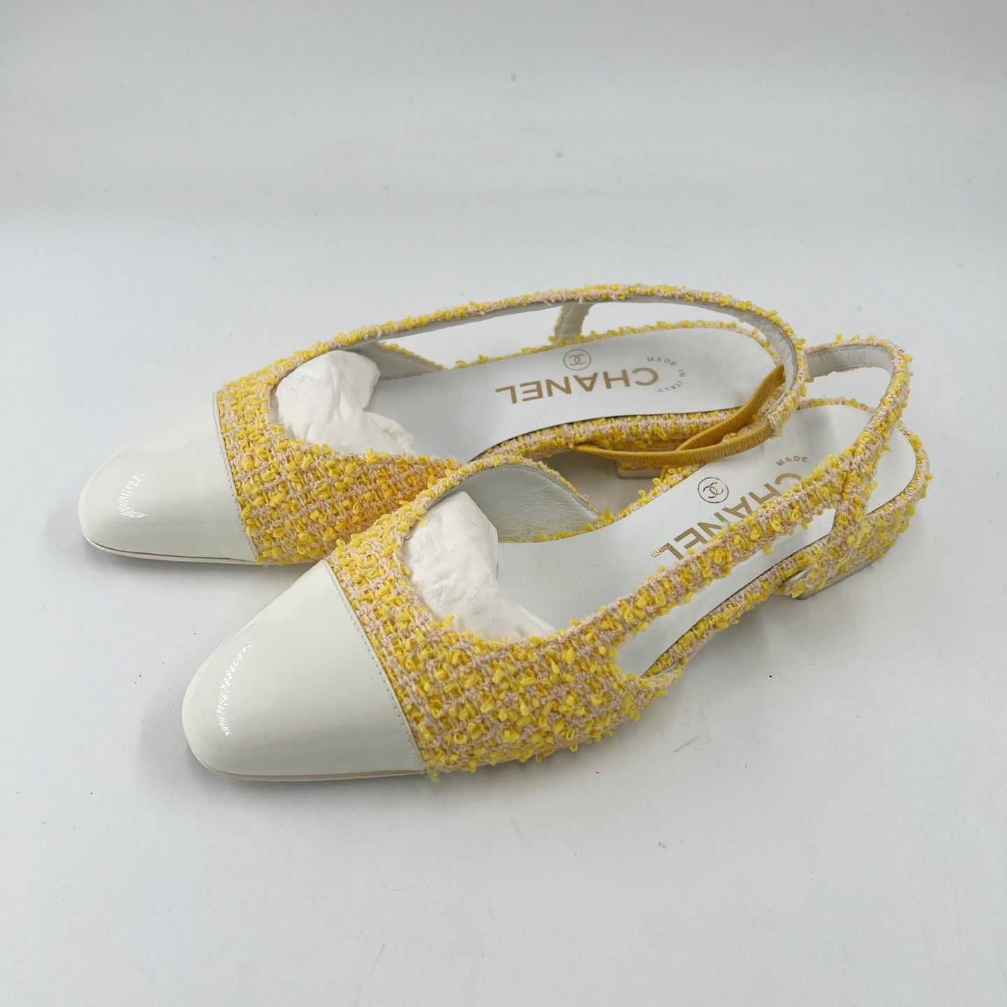 Chanel CHANEL Yellow Tweed Slingback Flat Shoes Size US 4 / IT 34 - 2 Thumbnail