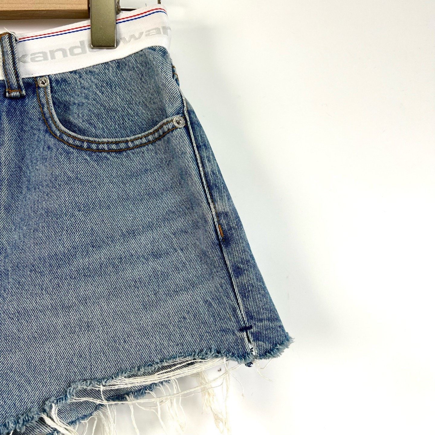 Alexander Wang Alexander Wang Bite Blue Denim Shorts Size 24" / US 00 / IT 34 - 4 Thumbnail