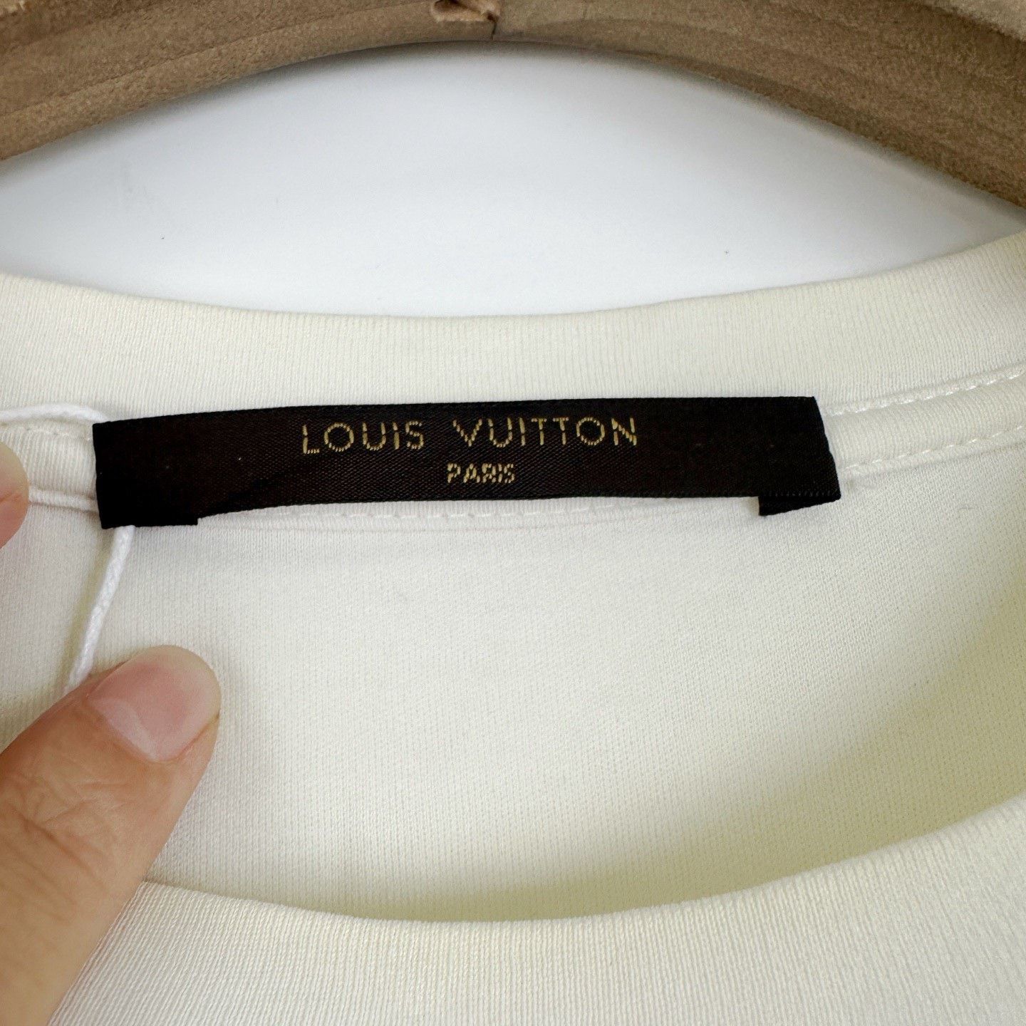 Louis Vuitton Louis Vuitton White Checkerboard Logo Short Sleeve Size US XS / EU 42 / 0 - 4 Thumbnail