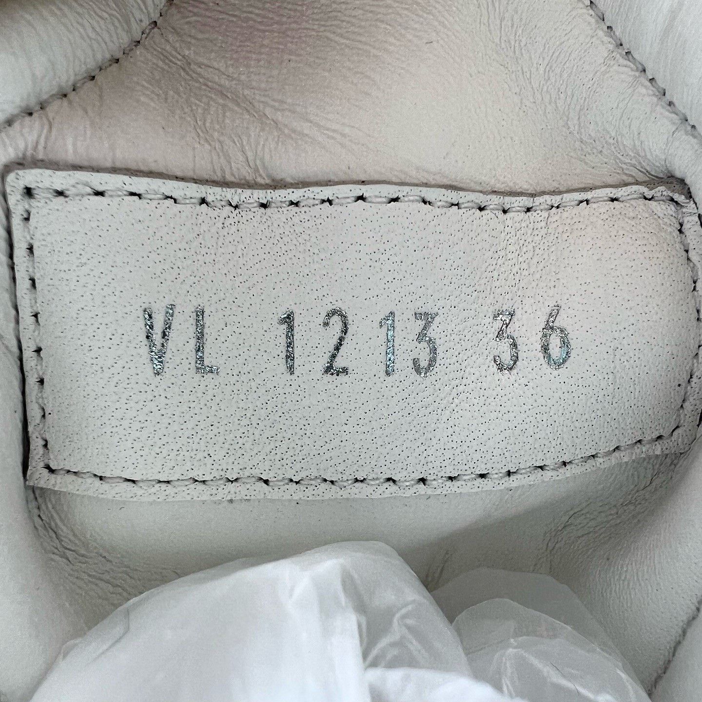 Louis Vuitton Louis Vuitton Pink White Colorblock Dad Shoes Size US 5 / IT 35 - 4 Thumbnail
