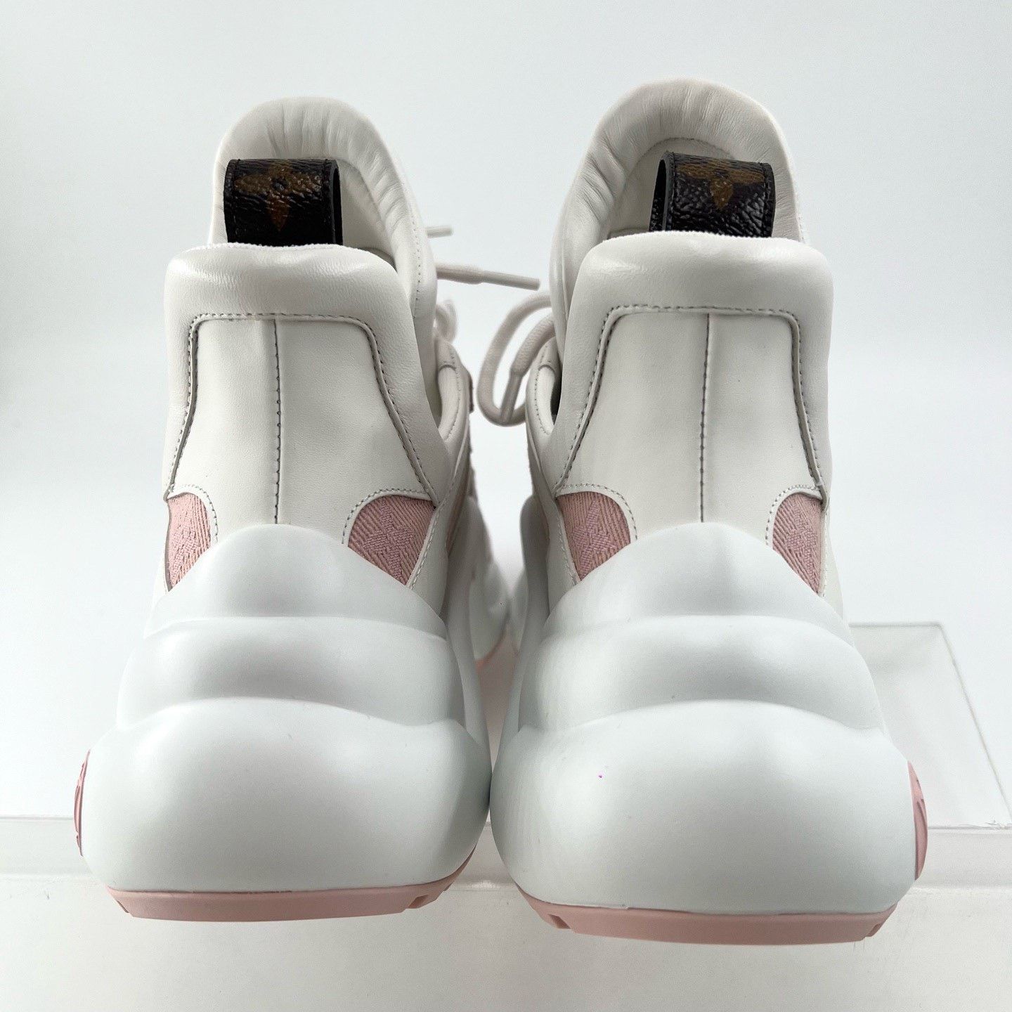 Louis Vuitton Louis Vuitton Pink White Colorblock Dad Shoes Size US 5 / IT 35 - 3 Thumbnail