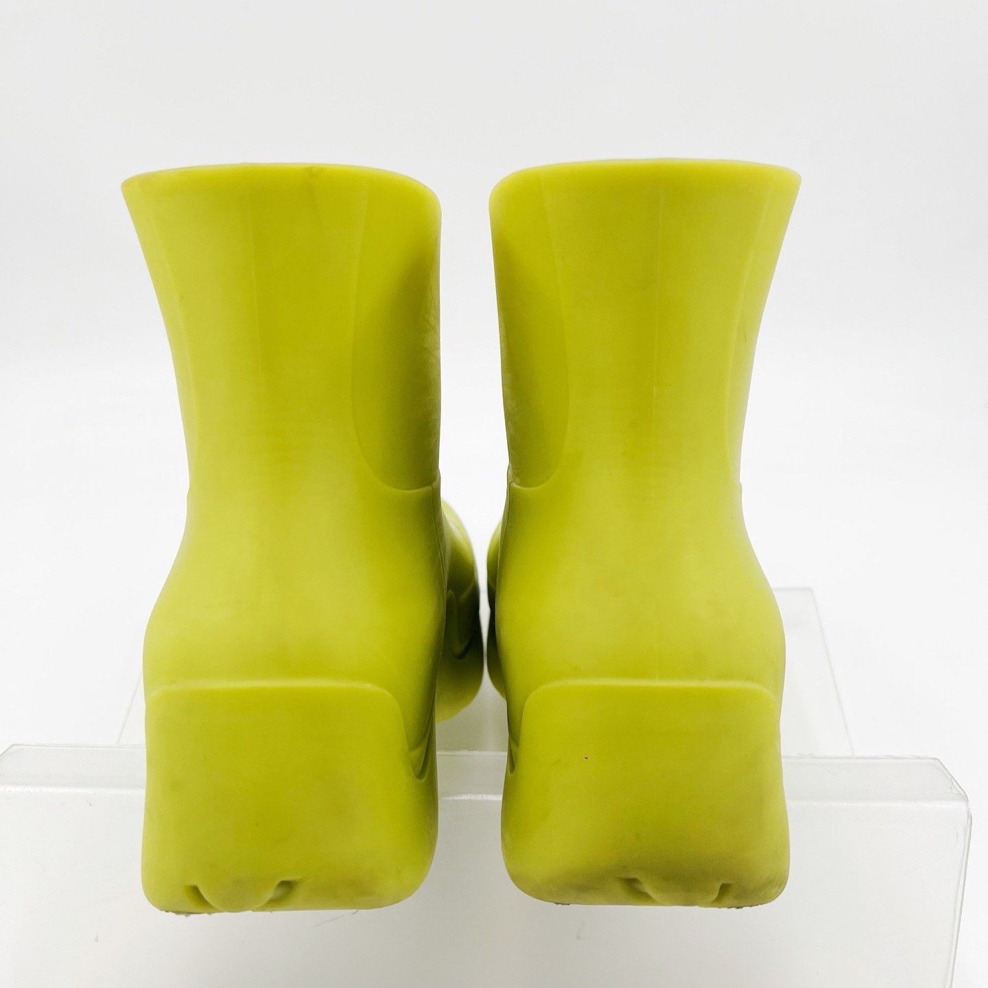 Bottega Veneta Bottega Veneta Puddle Rubber Rain Boots Size US 6 / IT 36 - 6 Thumbnail