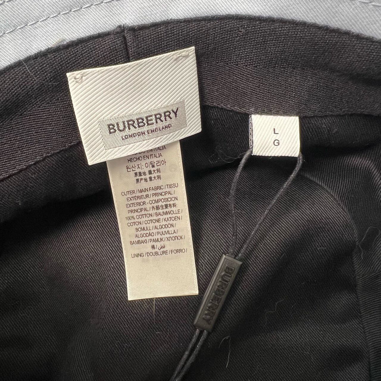 Burberry Burberry White Unicorn Bucket Hat L Size ONE SIZE - 4 Thumbnail