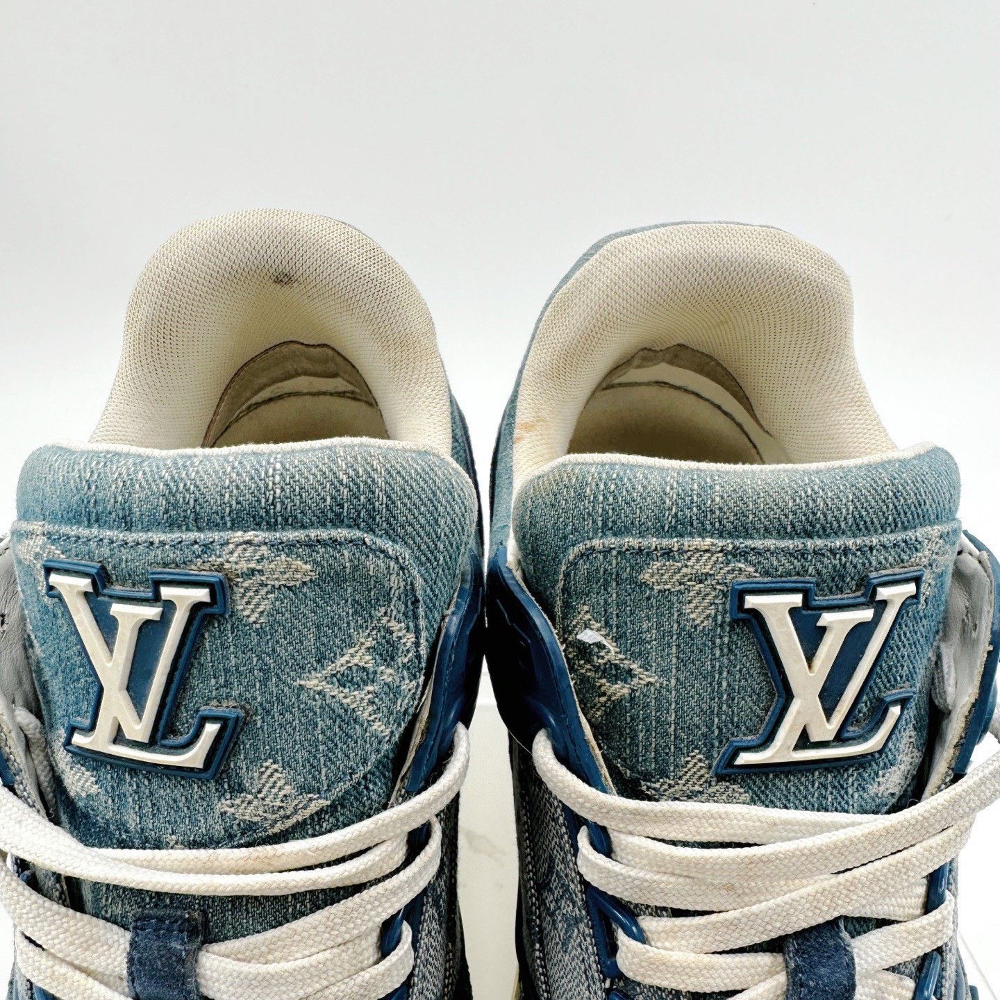 Louis Vuitton Louis Vuitton Trainer Blue Denim Monogram Sneakers Size US 7 / EU 40 - 4 Thumbnail