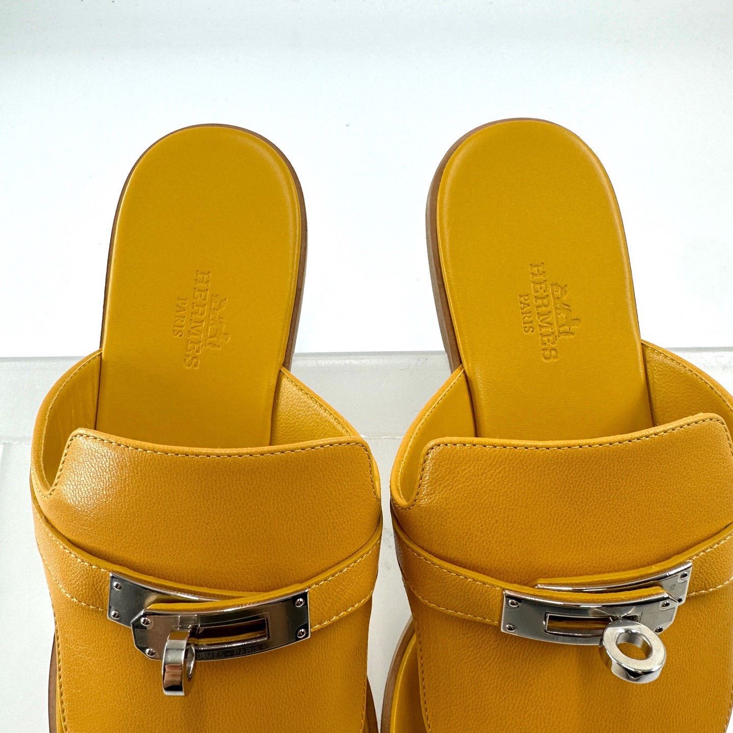 Hermes HERMES Kelly Silver Buckle Thong Sandals Size US 6 / IT 36 - 4 Thumbnail