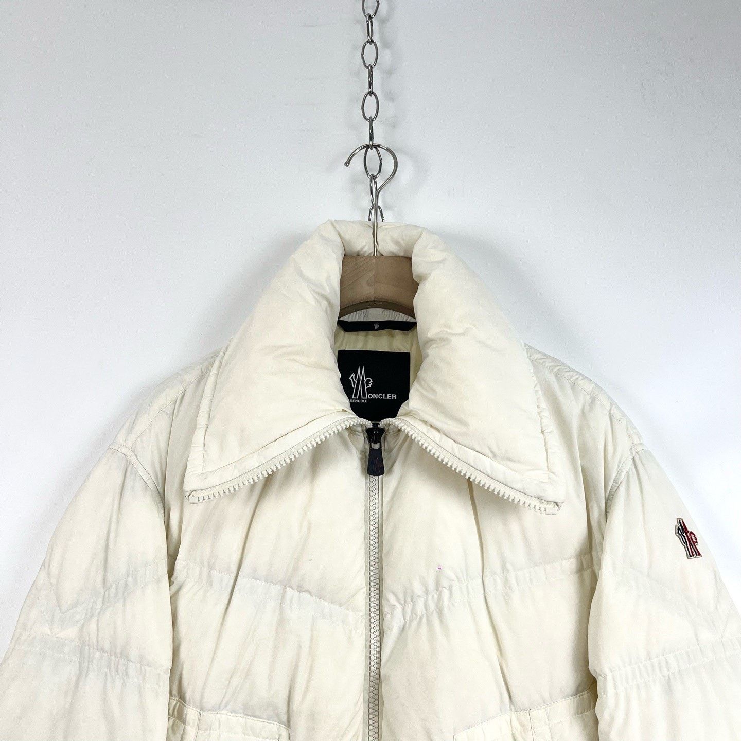 Moncler Grenoble Moncler Grenoble Cluses White Down Jacket Size US S / EU 44-46 / 1 - 3 Thumbnail