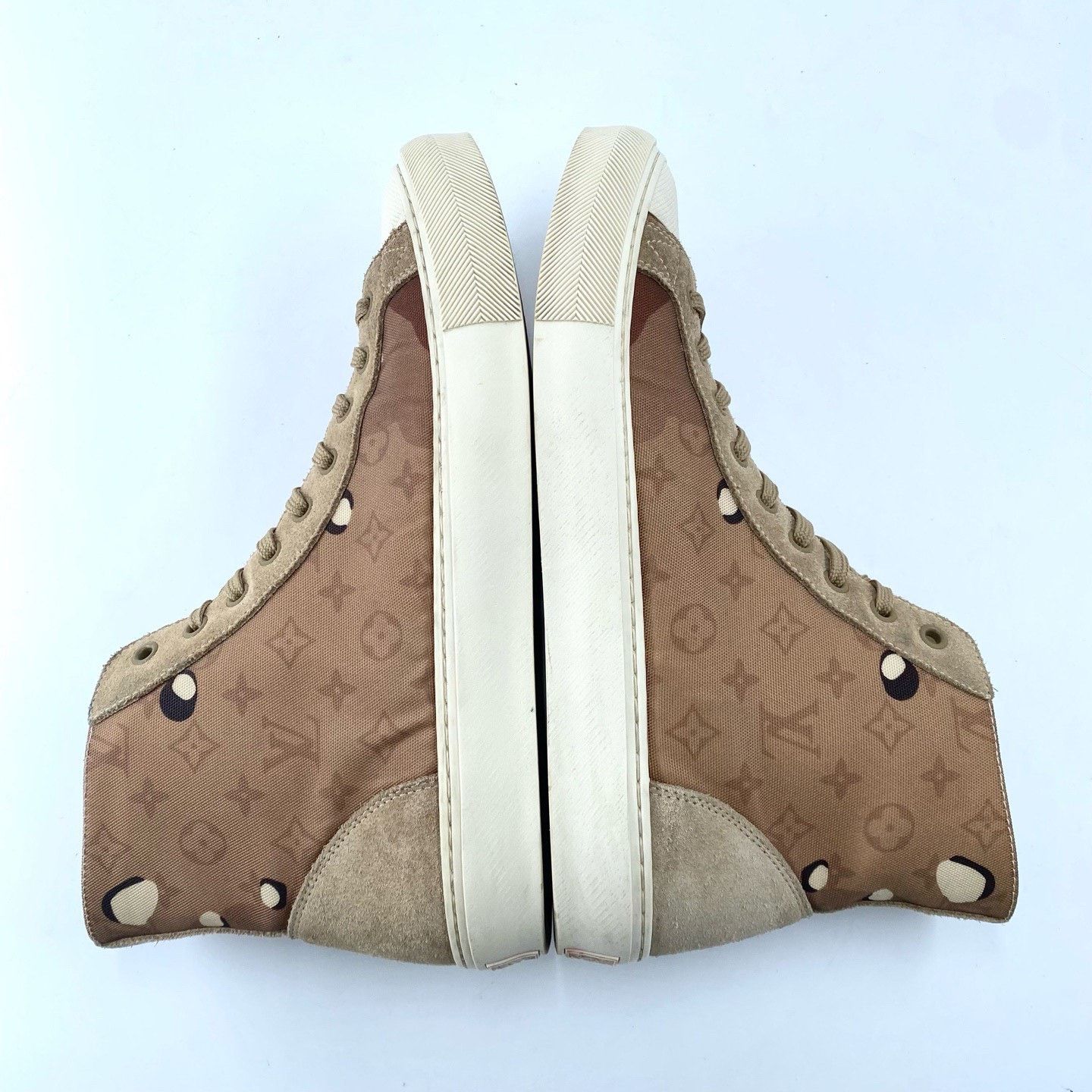 Louis Vuitton Louis Vuitton Khaki Camouflage High-Top Shoes Size US 6 / EU 39 - 5 Thumbnail