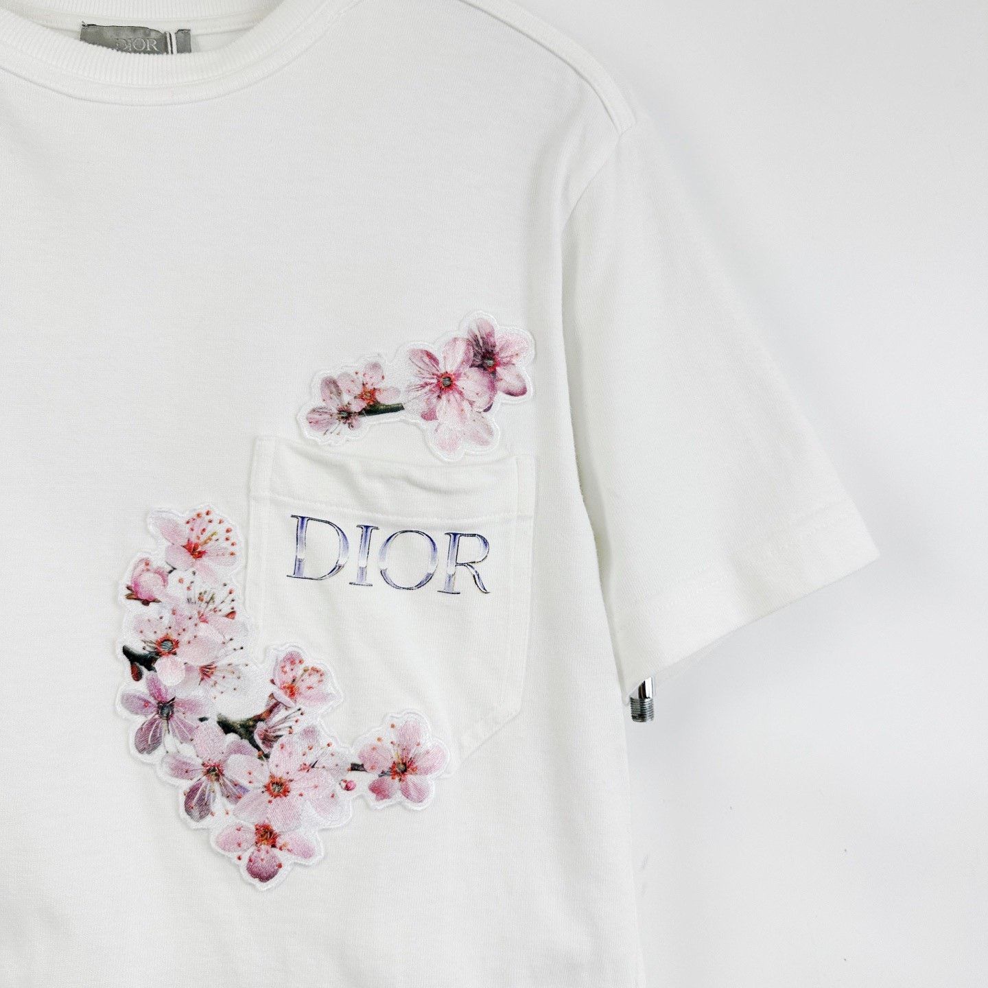 Dior Dior x Sorayabai Cherry Blossom Logo Tee Size XXS / US 00 / IT 34 - 4 Thumbnail