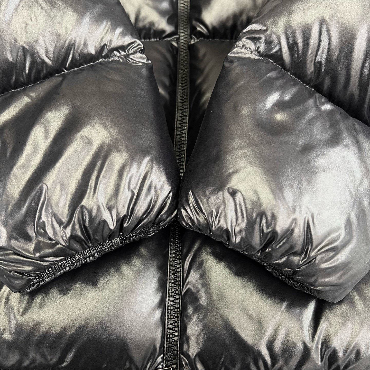 Moncler Moncler Black Silver Logo Down Jacket Size US M / EU 48-50 / 2 - 7 Thumbnail