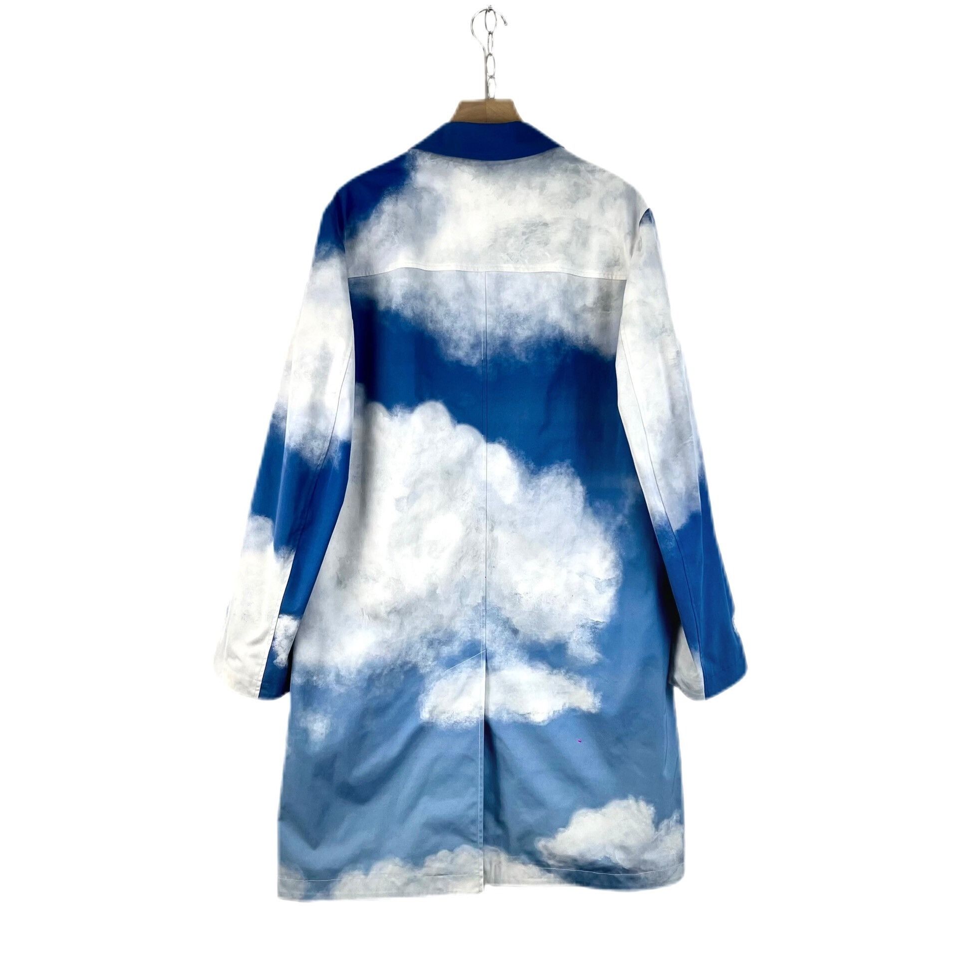 Louis Vuitton Louis Vuitton Sky Cloud Logo Windbreaker Coat Size US L / EU 52-54 / 3 - 2 Thumbnail