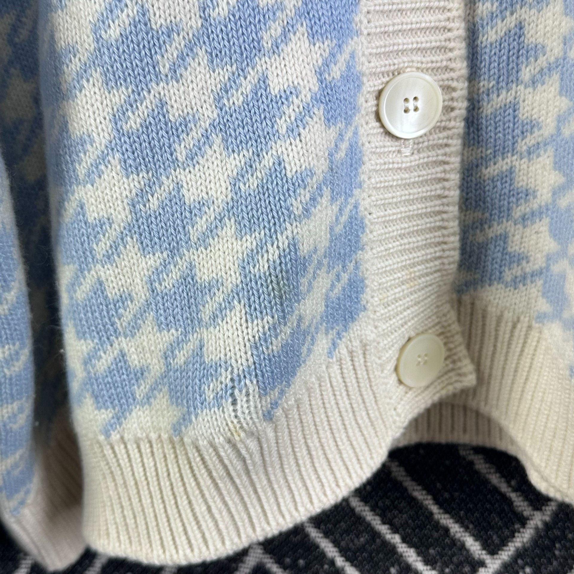 Miu Miu Miumiu Blue Embroidered Logo Houndstooth Cashmere Cardigan Size S / US 4 / IT 40 - 8 Thumbnail
