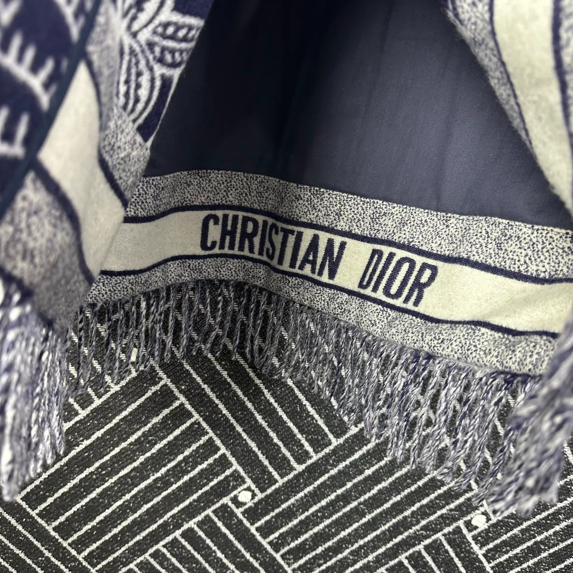 Dior Dior Morocco Runway Logo Totem Fringe Coat Size S / US 4 / IT 40 - 5 Thumbnail