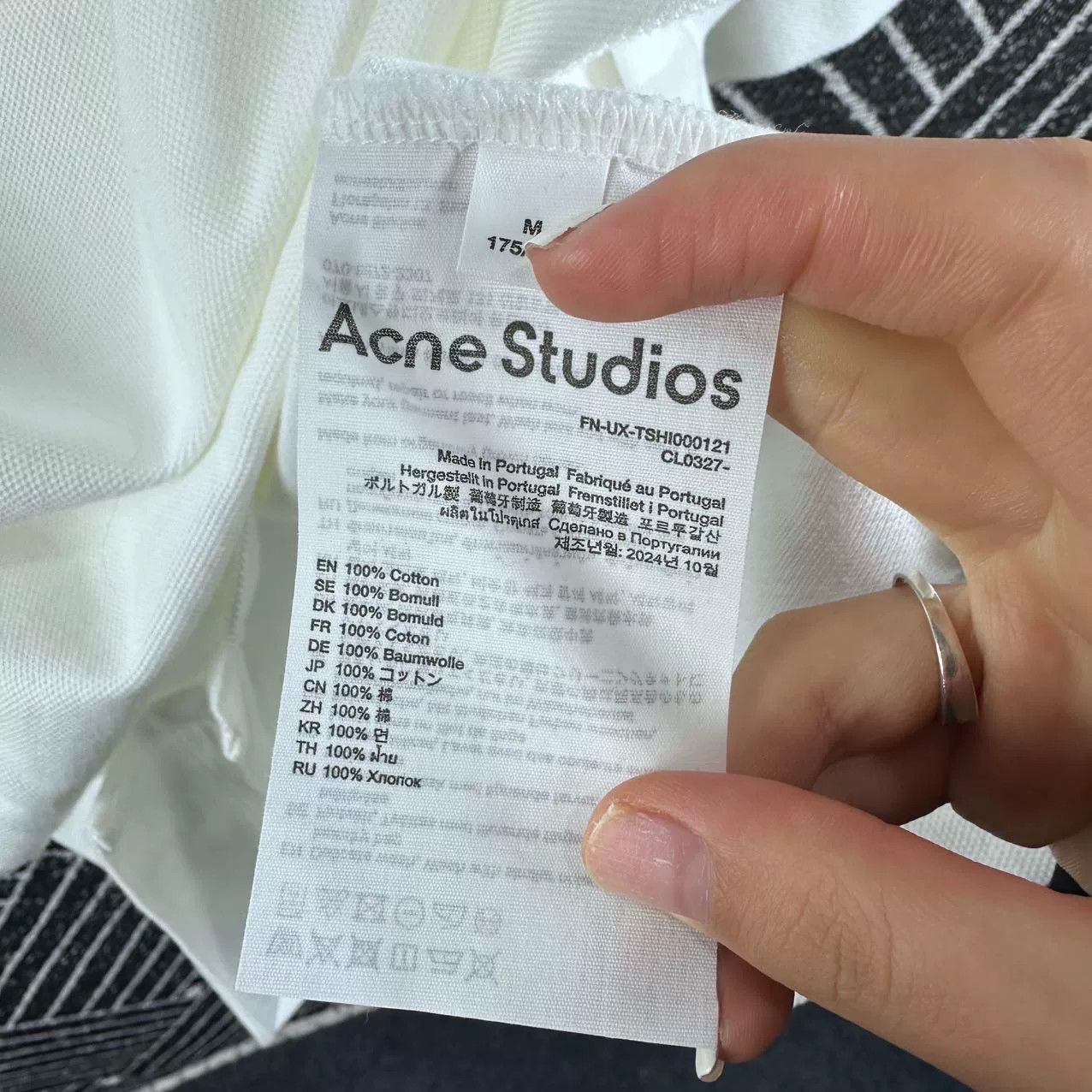 Acne Studios Acne Studios SS25 Short-Sleeve T-Shirt Size US M / EU 48-50 / 2 - 5 Thumbnail
