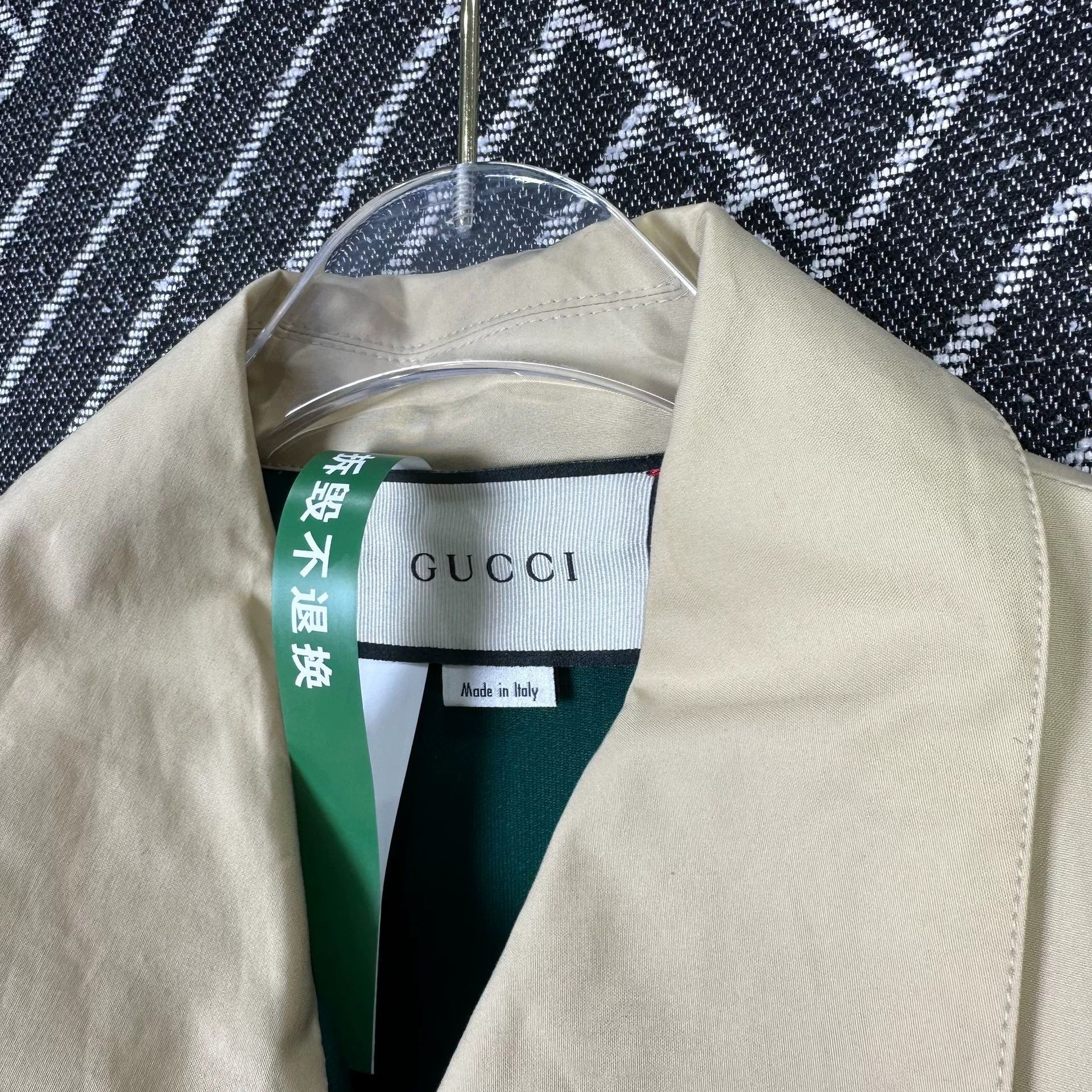 Gucci Gucci Logo Collar Zip Jacket Size US L / EU 52-54 / 3 - 2 Thumbnail