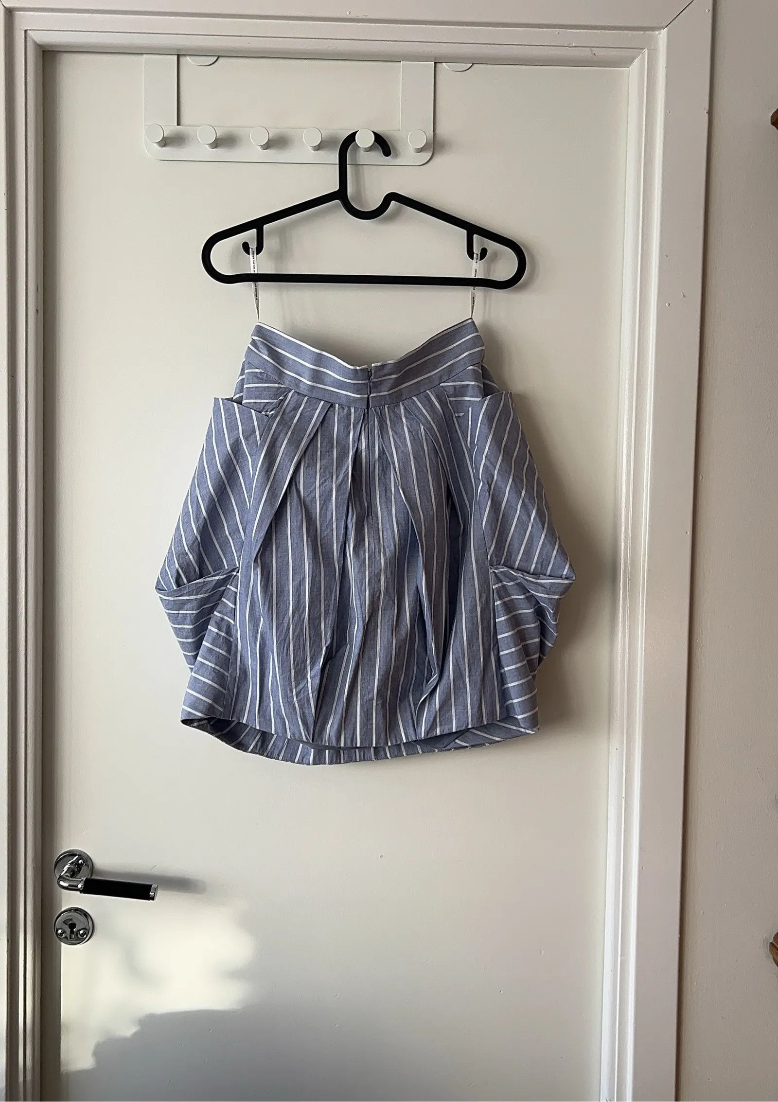By Malene Birger By Malene Birger Aio Skirt Size 26" / US 2 / IT 38 - 2 Thumbnail