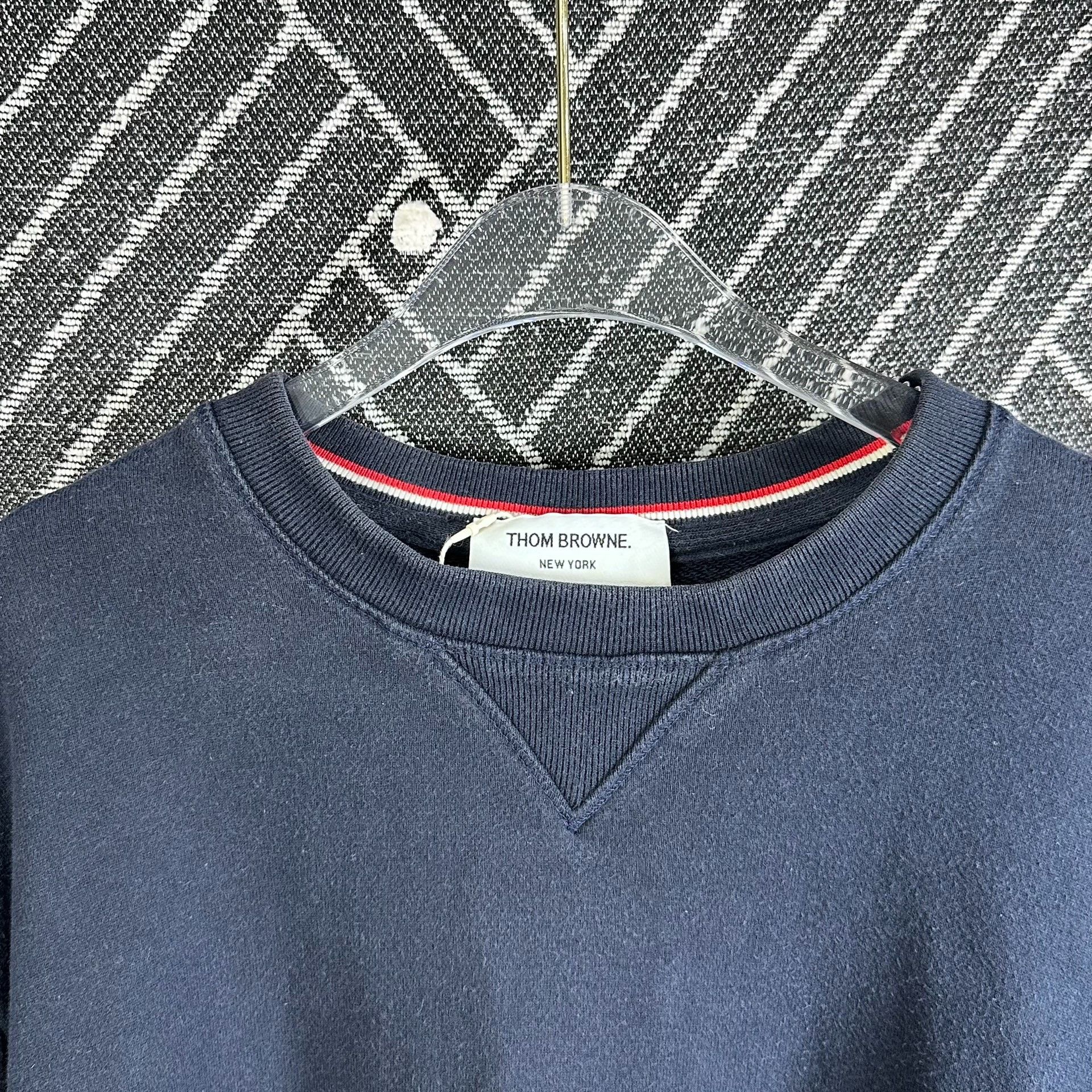Thom Browne Thom Browne Classic Four Stripes Sweatshirt Size US M / EU 48-50 / 2 - 4 Thumbnail