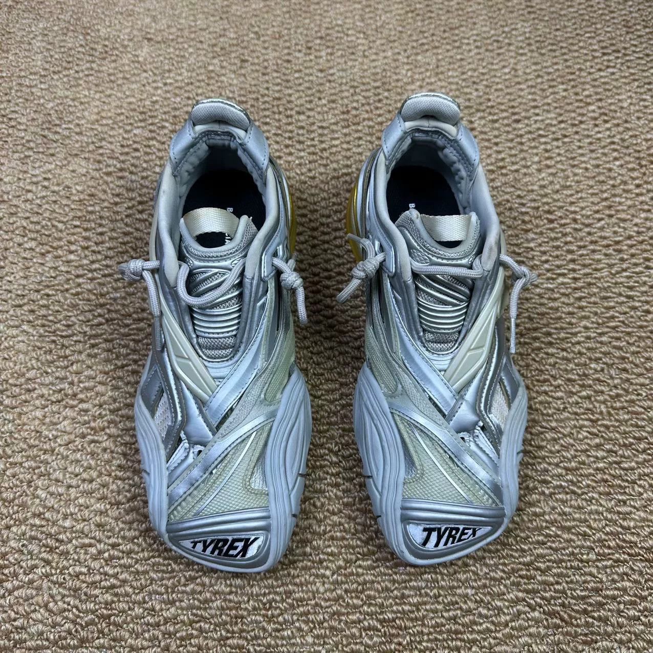Balenciaga Balenciaga Tyrex EUR 37 Size US 6 / IT 36 - 2 Thumbnail