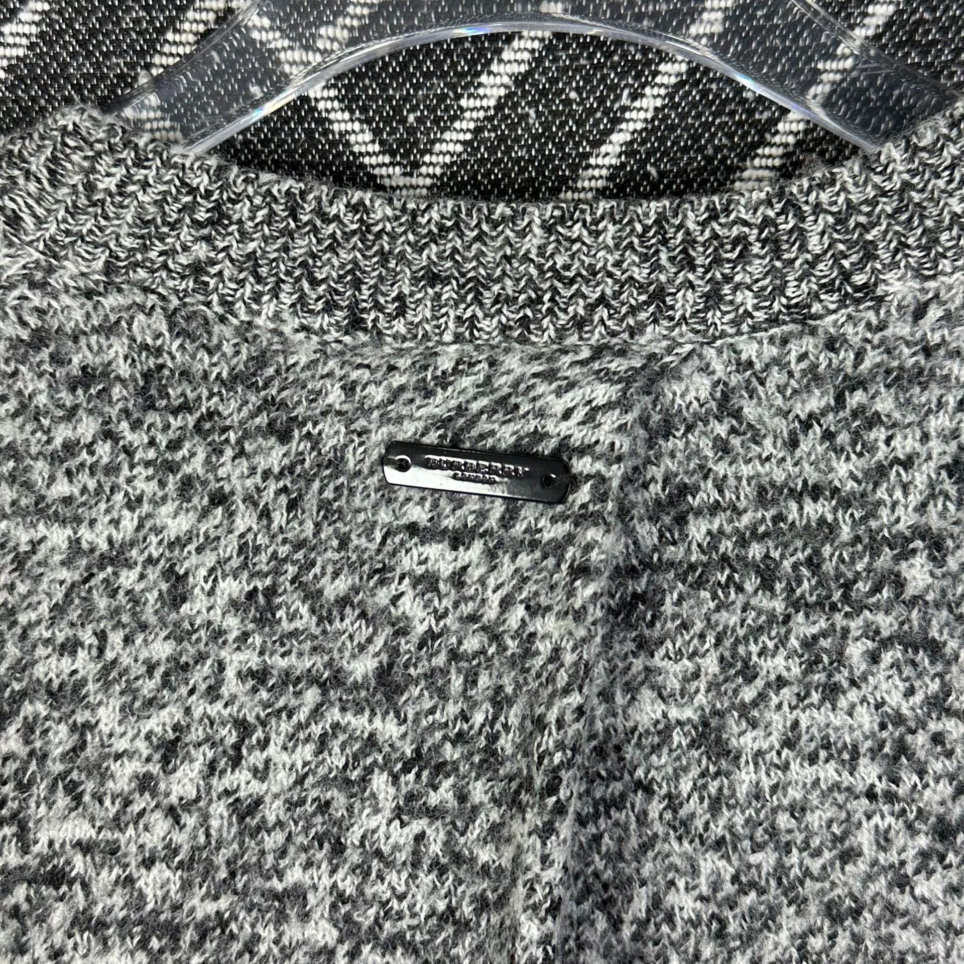 Burberry Burberry Gray Wool Sweater Size M Size US M / EU 48-50 / 2 - 6 Thumbnail