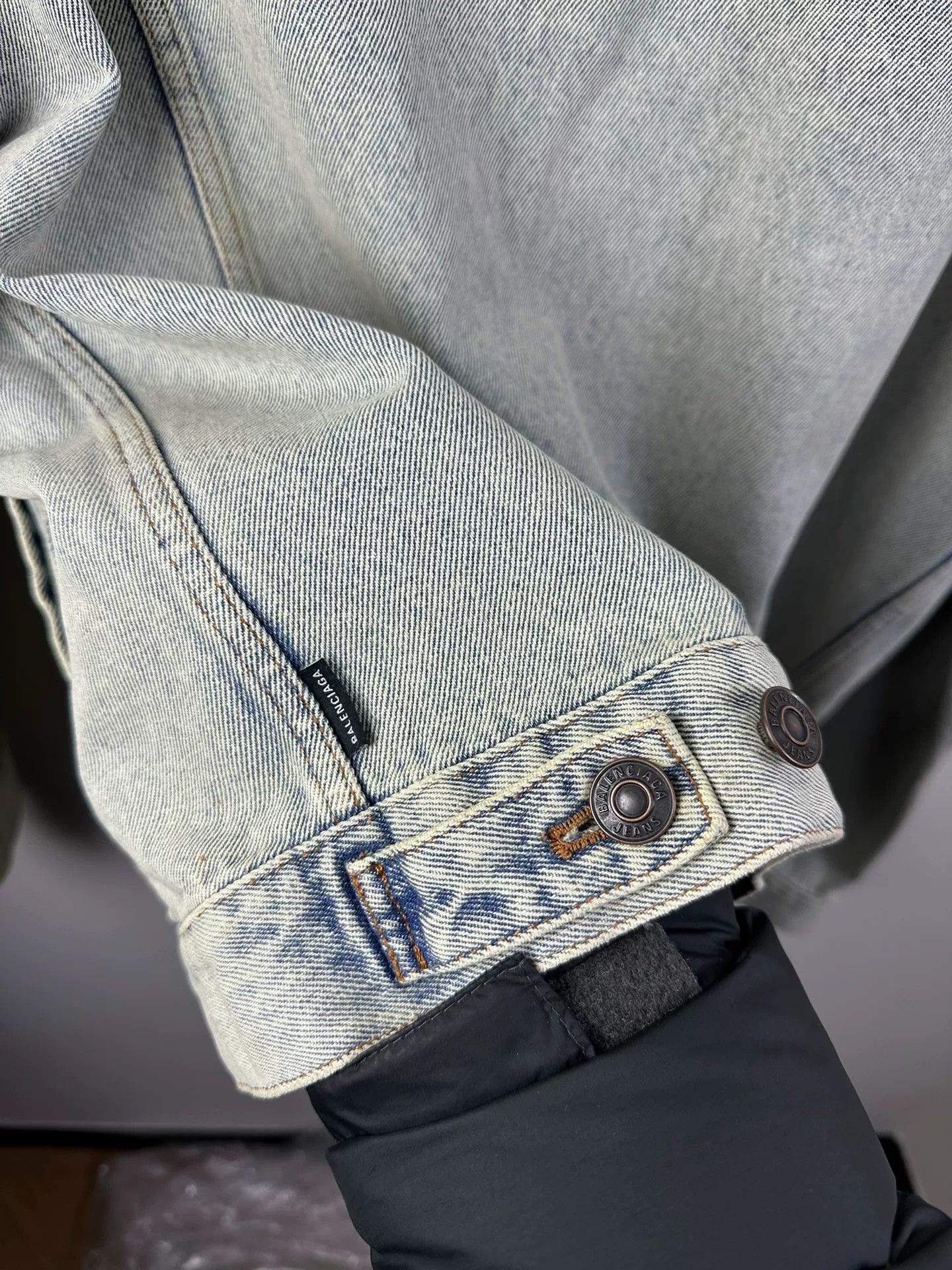 Balenciaga Balenciaga Denim Jacket with Logo Size US M / EU 48-50 / 2 - 5 Thumbnail