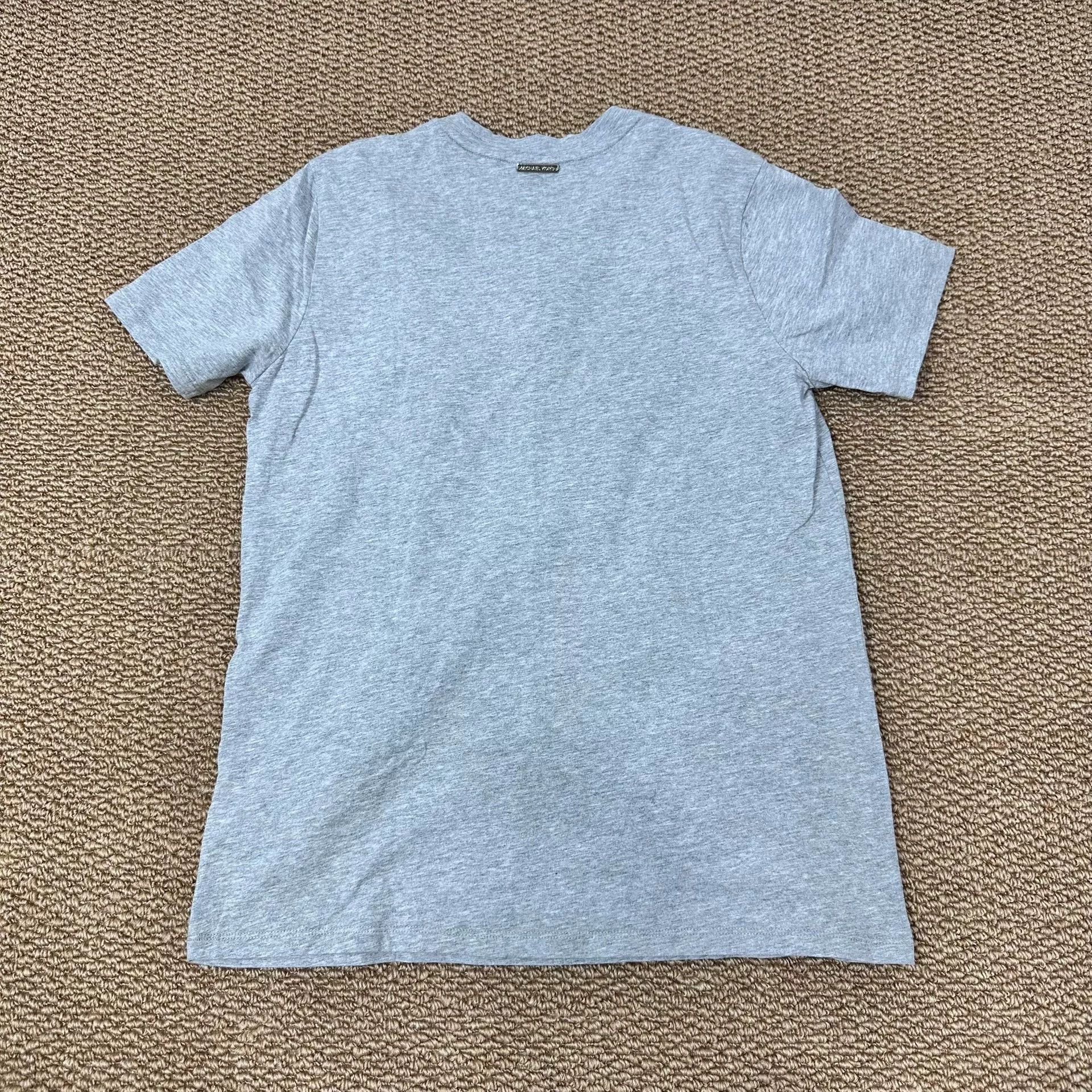 Michael Kors Michael Kors Women's Embroidered T-Shirt Size S / US 4 / IT 40 - 2 Thumbnail