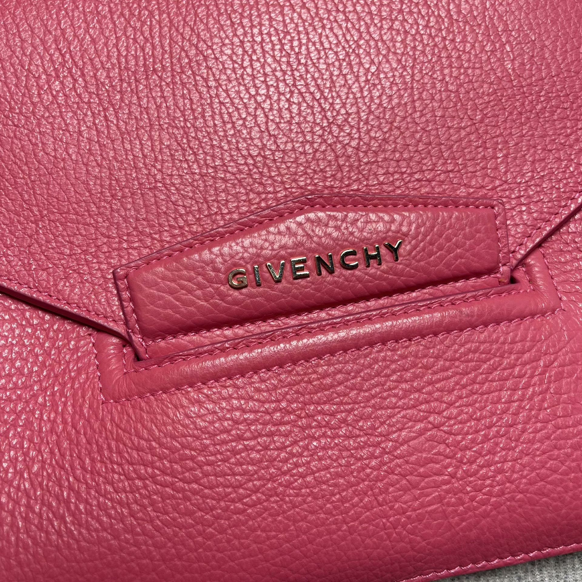 Givenchy Givenchy Bright Pink Lychee Clutch Size ONE SIZE - 5 Thumbnail